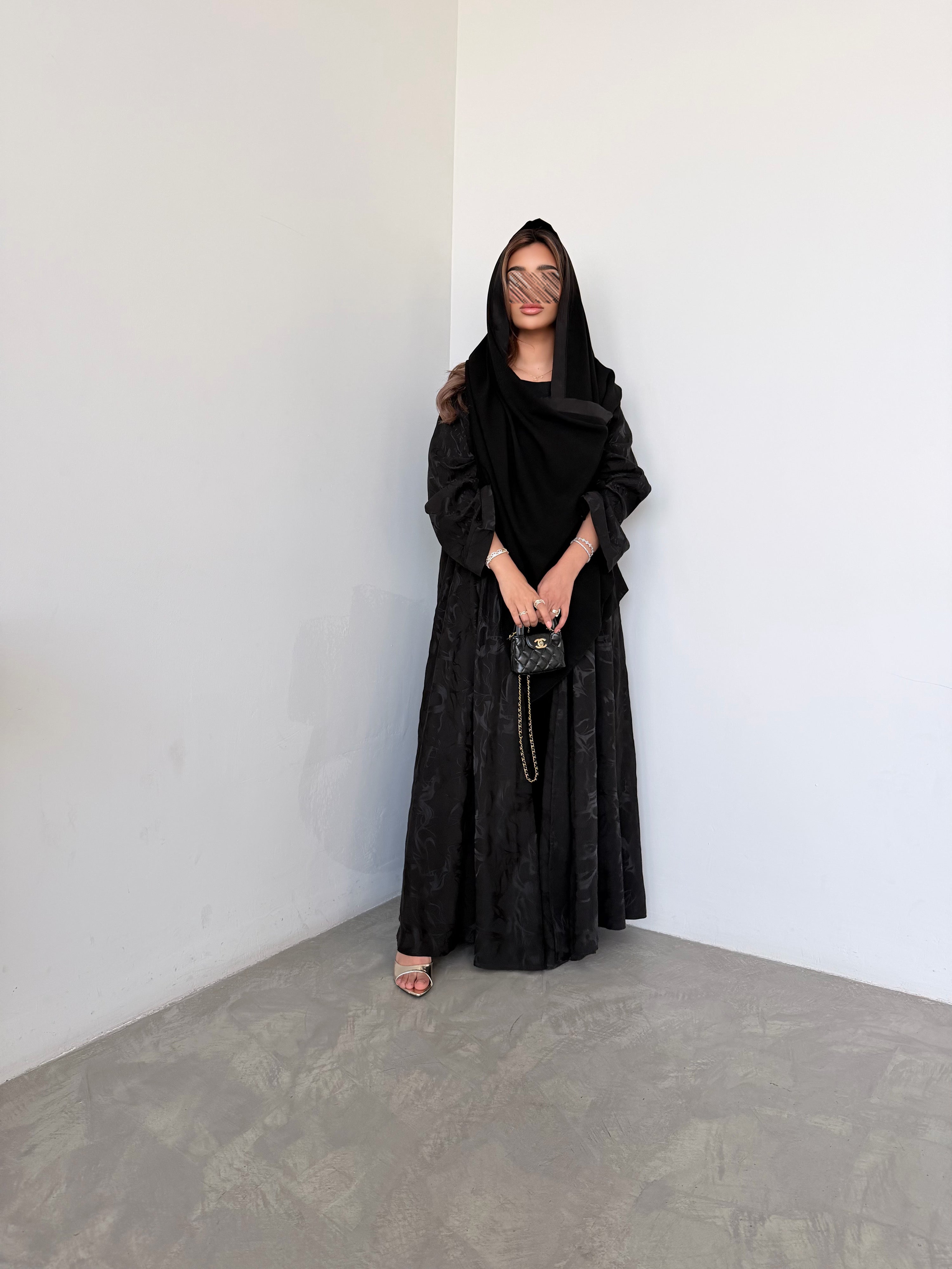 MWT5066 - عباية جاكار كوري دبل كلوش أسود – إصدار مميز - Aya