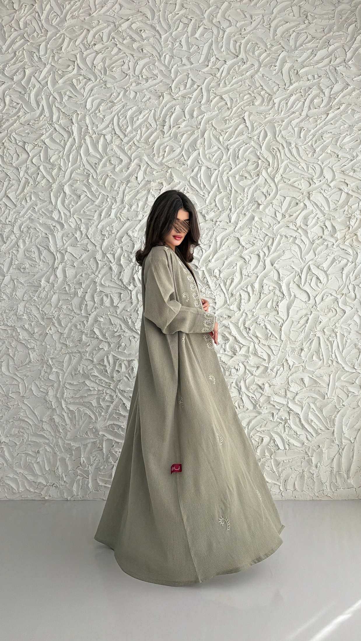 MW2058 - عباية لنن هندي قصه هينك تطريز يدوي - Aya
