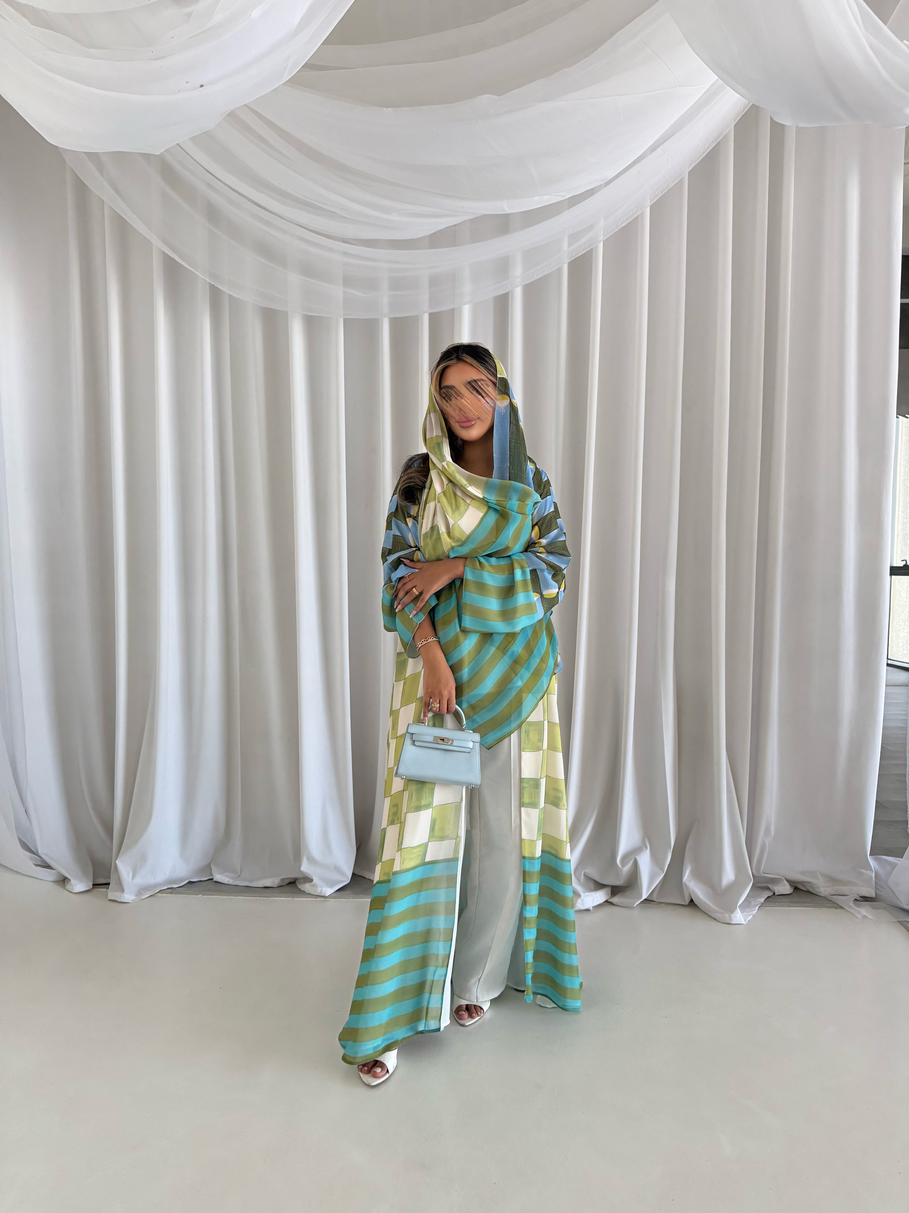 MWT2110 - عباية طباعة صيفية Summer Printed Abaya