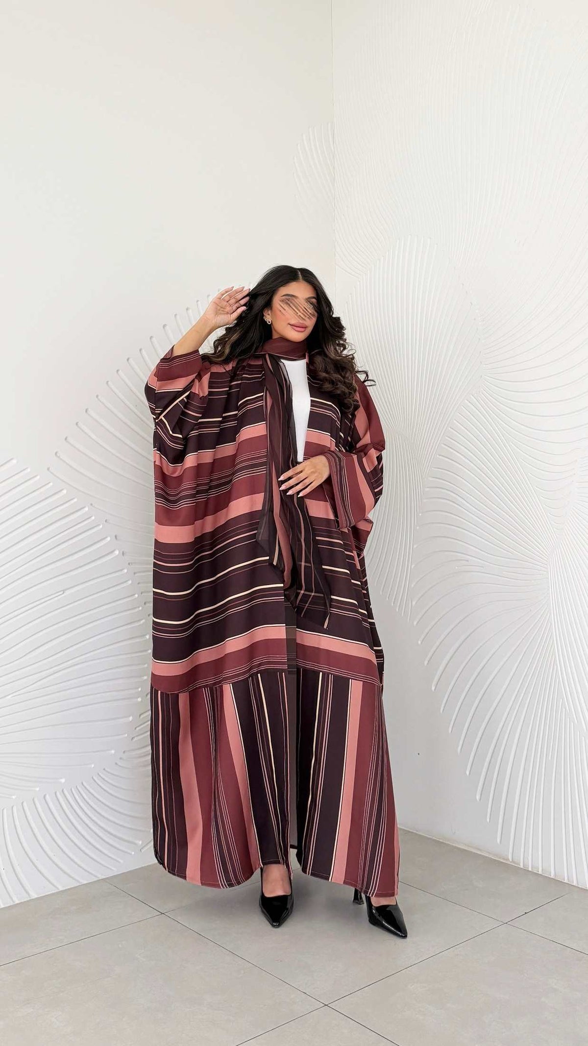 MWT1198 - عباية مخطط |striped abaya - Aya