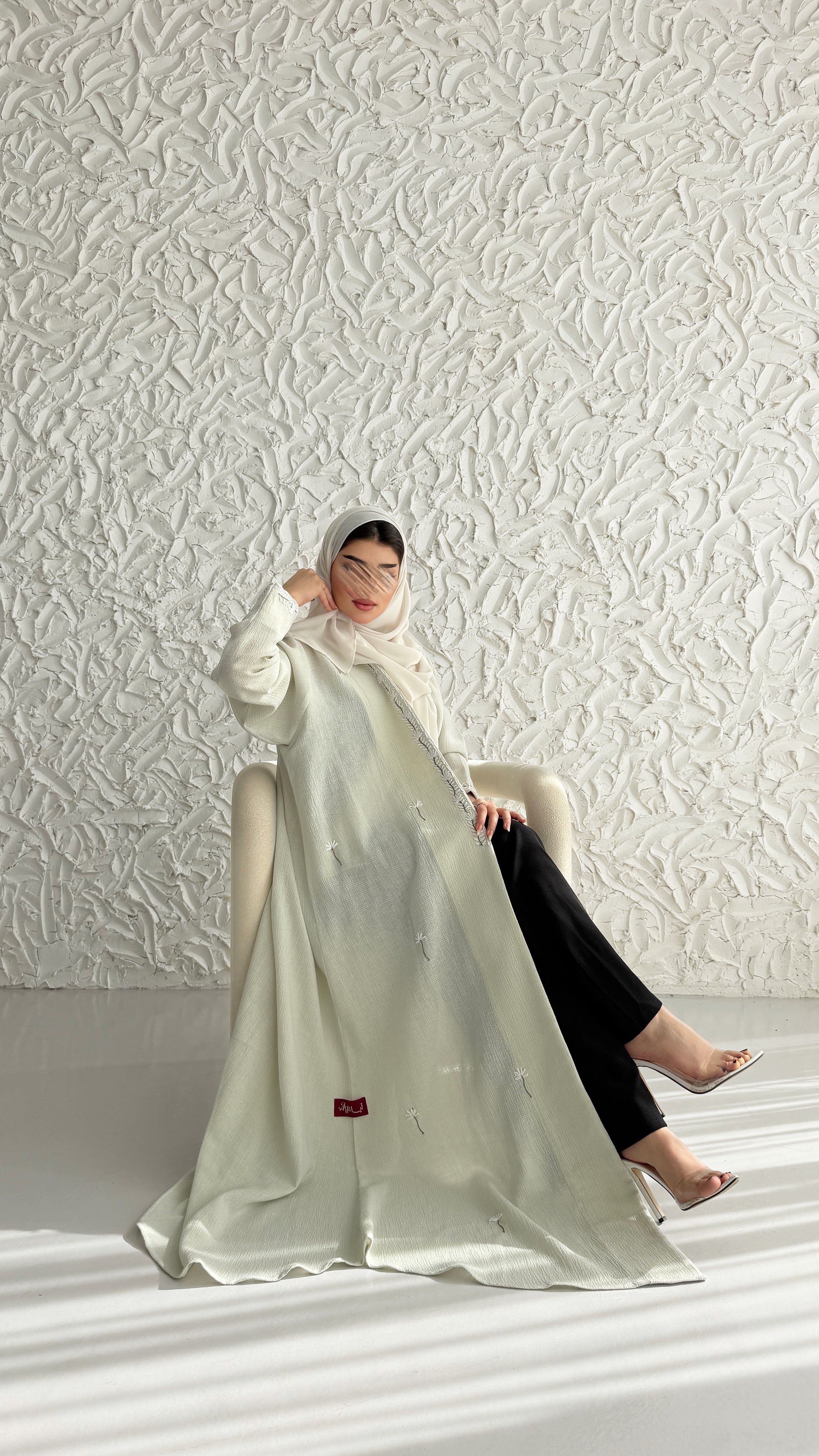 MW2054 - عباية لنن هندي قصه هينك تطريز يدوي - Aya