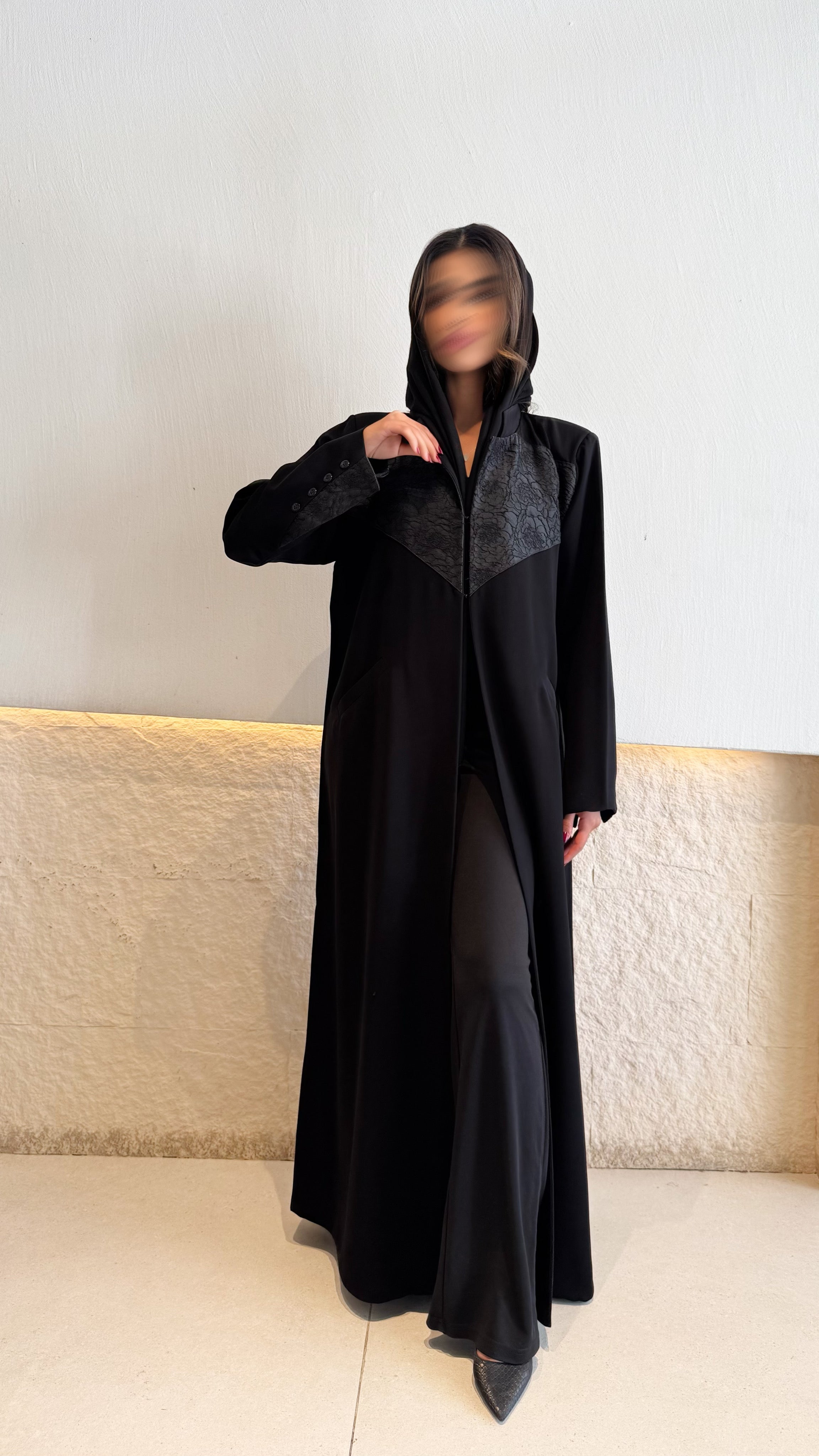 MW1784 - عباية بليزر قماش كوبرا تدخيلة جاكار هندي - Aya