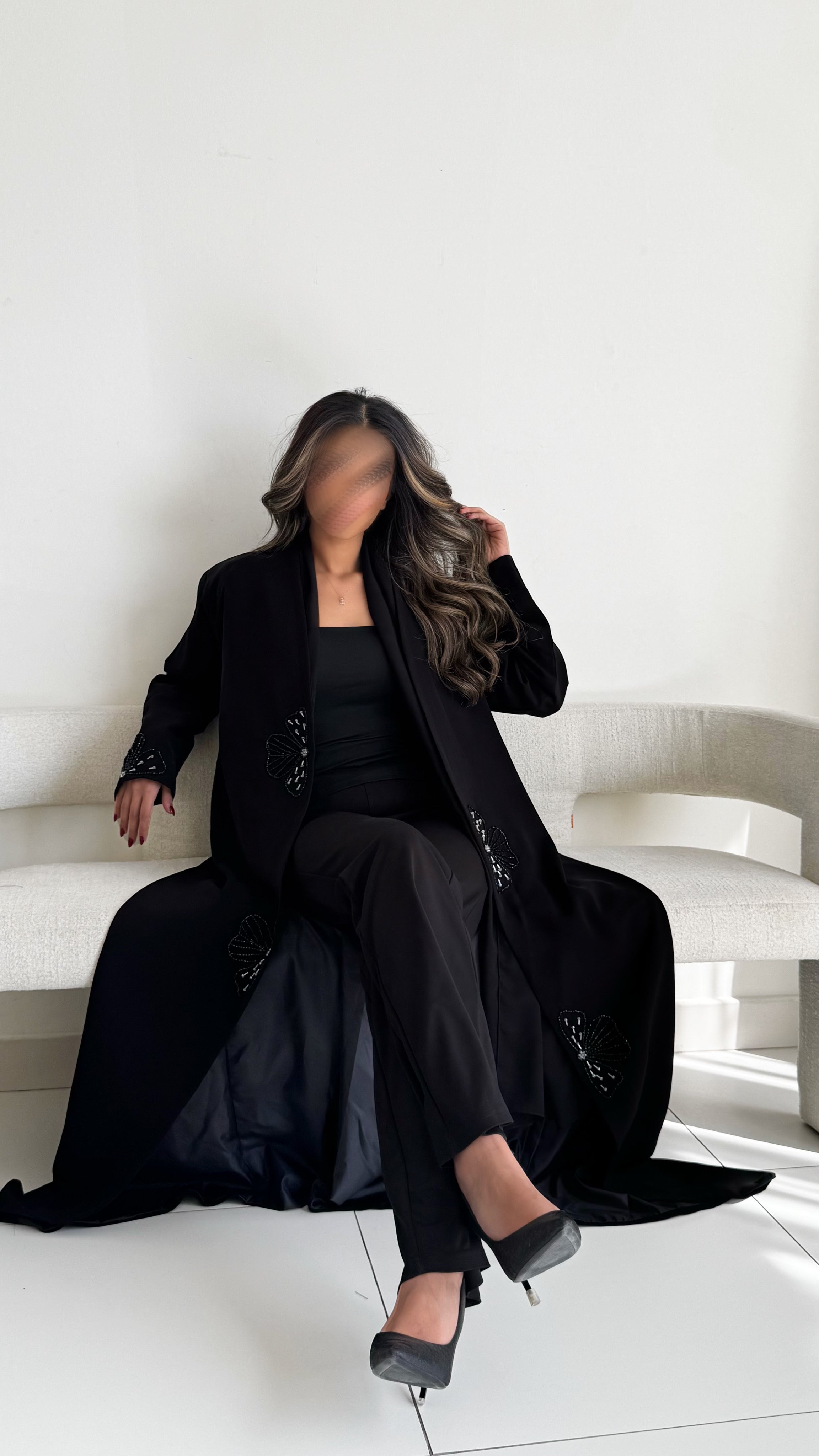 MW1793 - عباية قماش كوبرا شغل يدوي - Aya