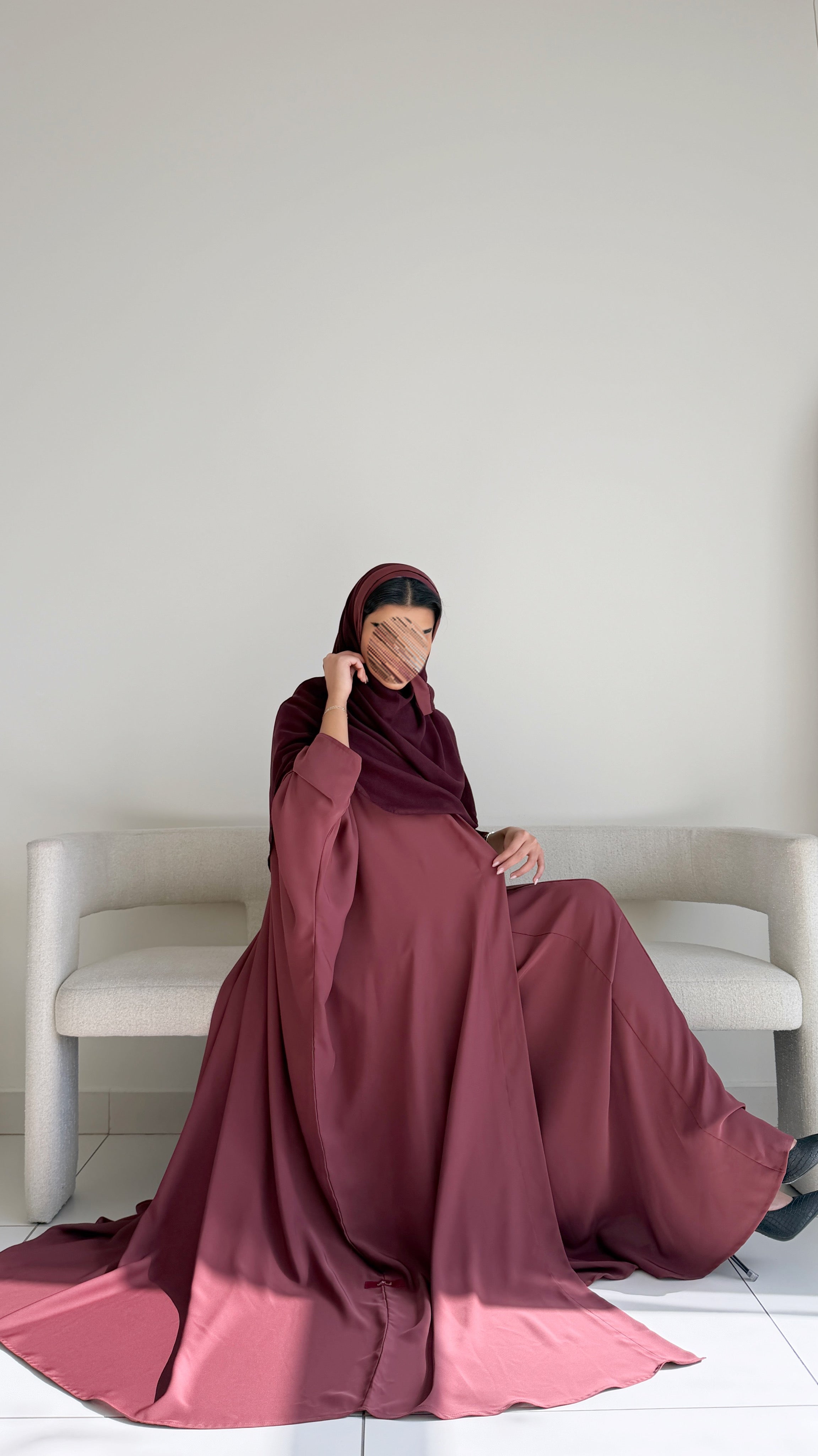 MW2017 - عباية كريب مع فستان كريب - Aya