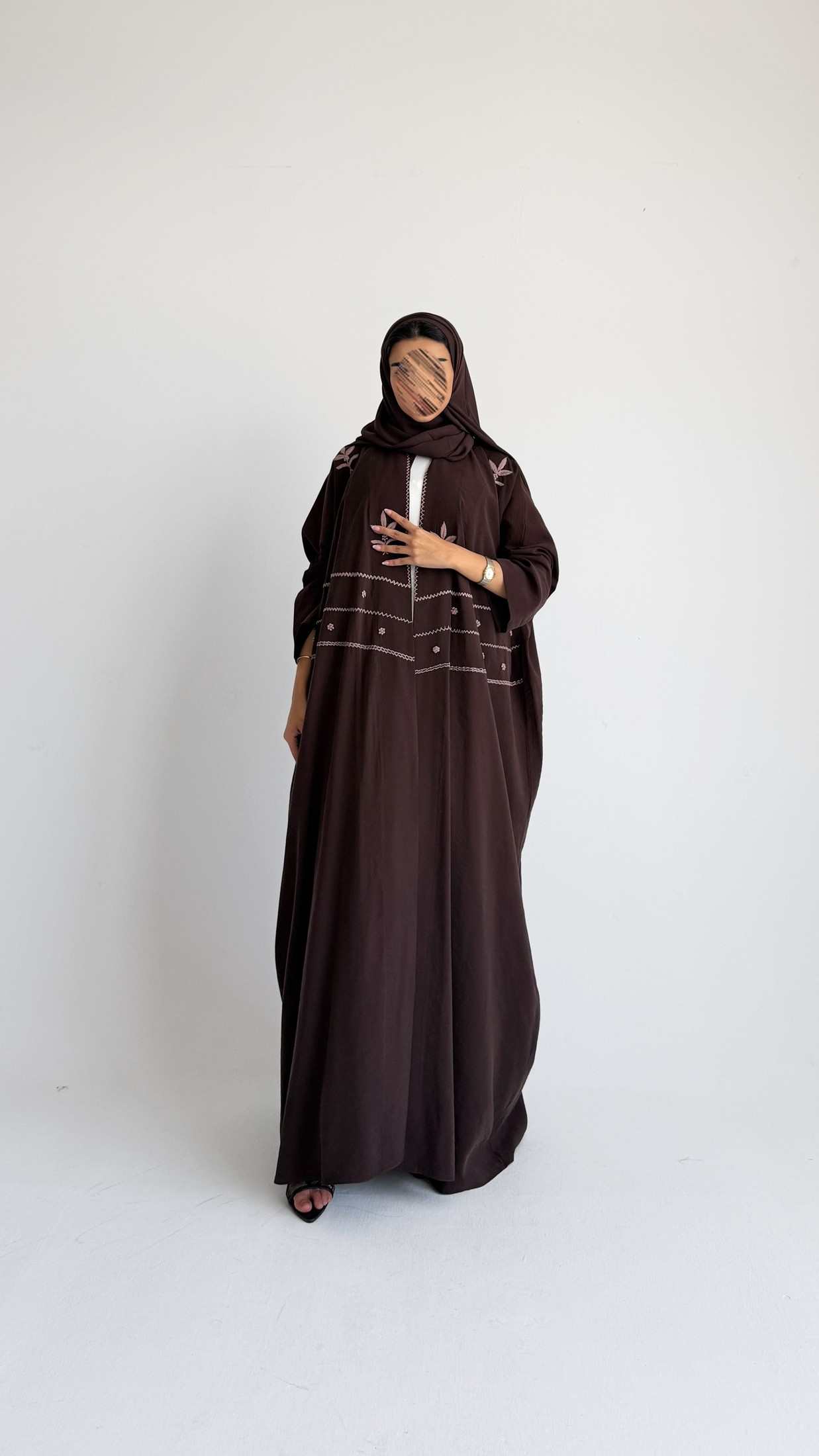 MWT4258 - عباية حرير مغسول بشك أغصان - Aya