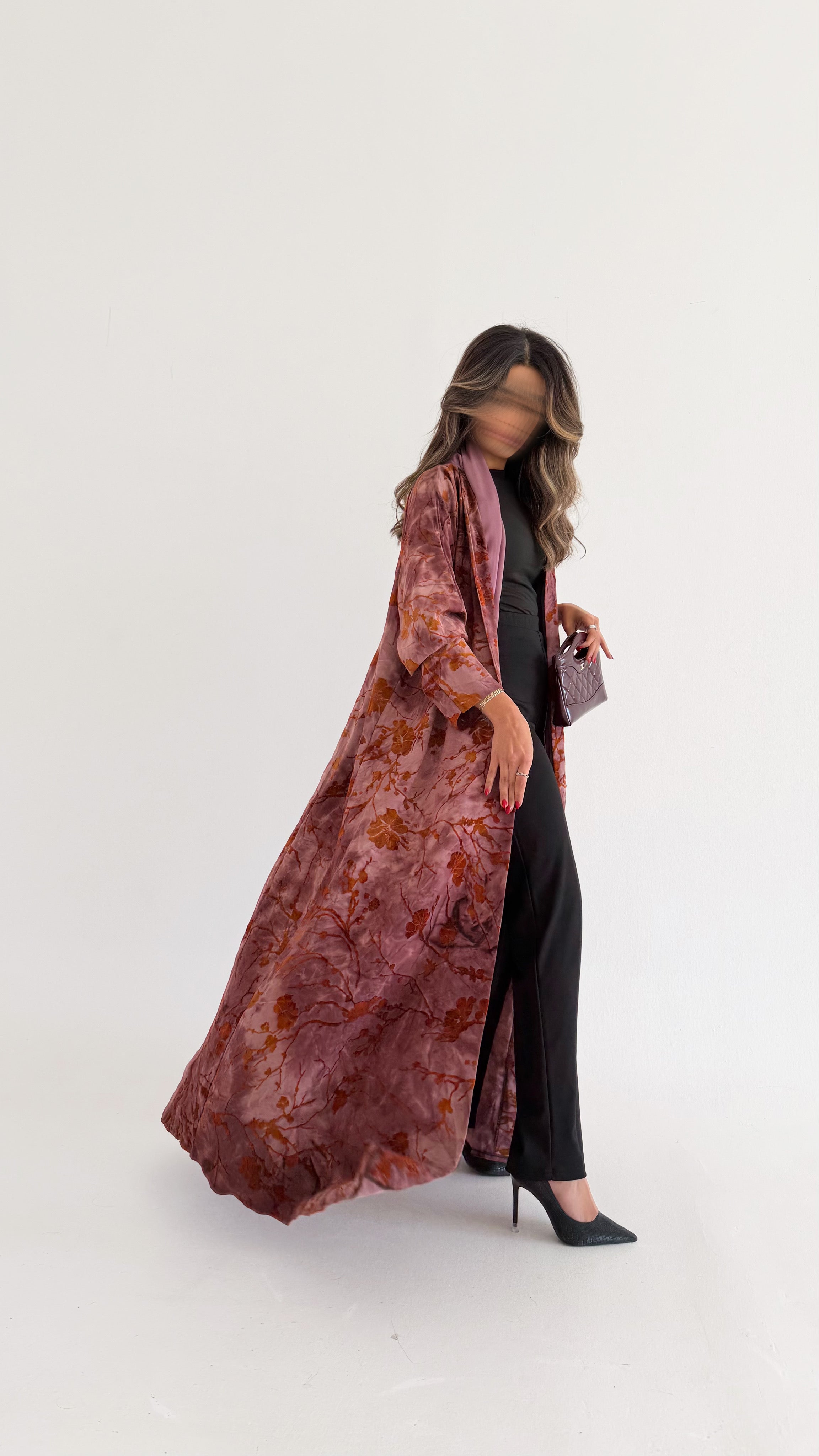 MW645 - Light Crepe Standing with Jacquard Half-Cloche