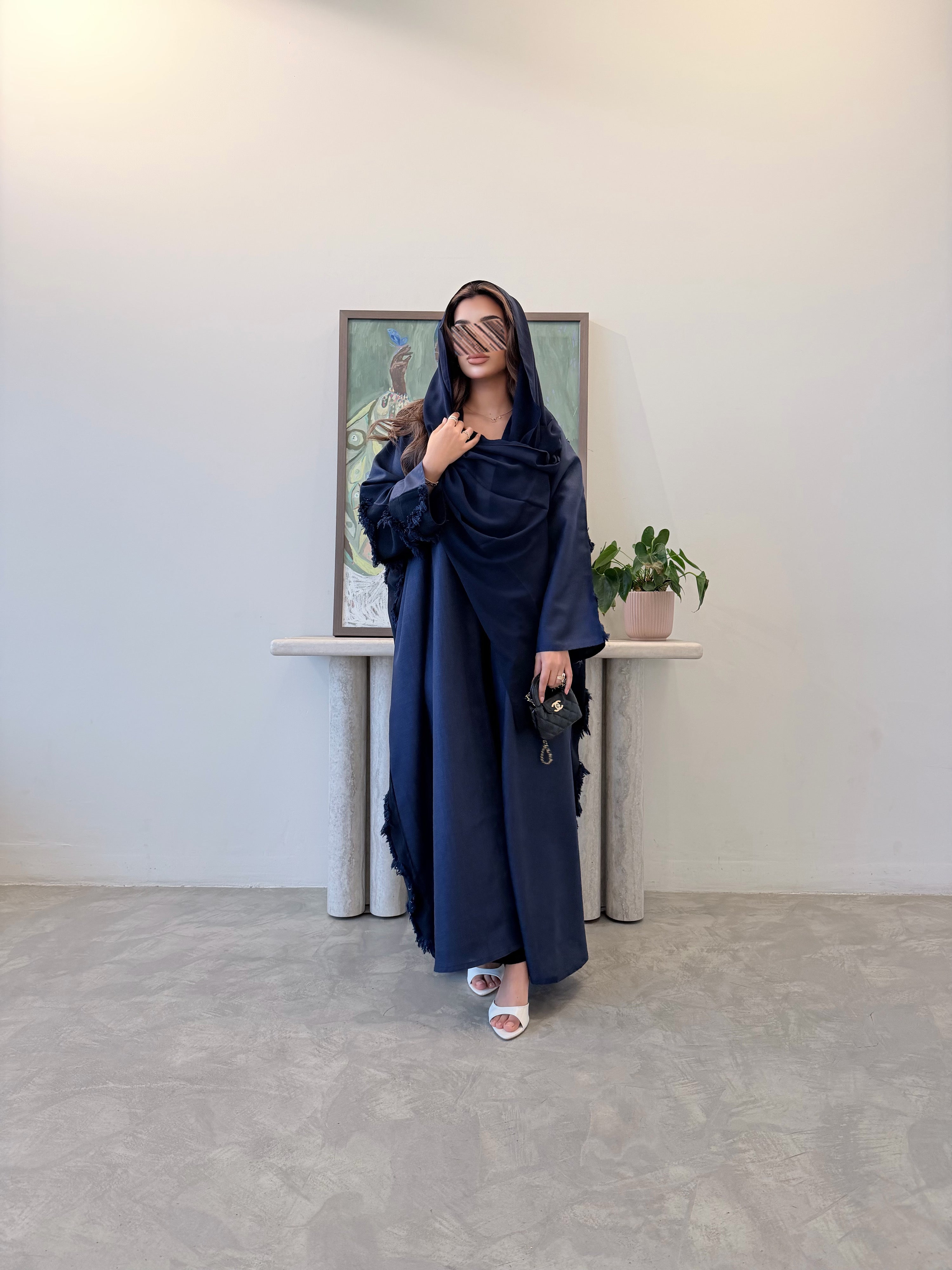 MWT5041 - قماش لينن كحلي ساده من الأمام مع كحلي هدب من الخلف قص نص كلوش - Aya