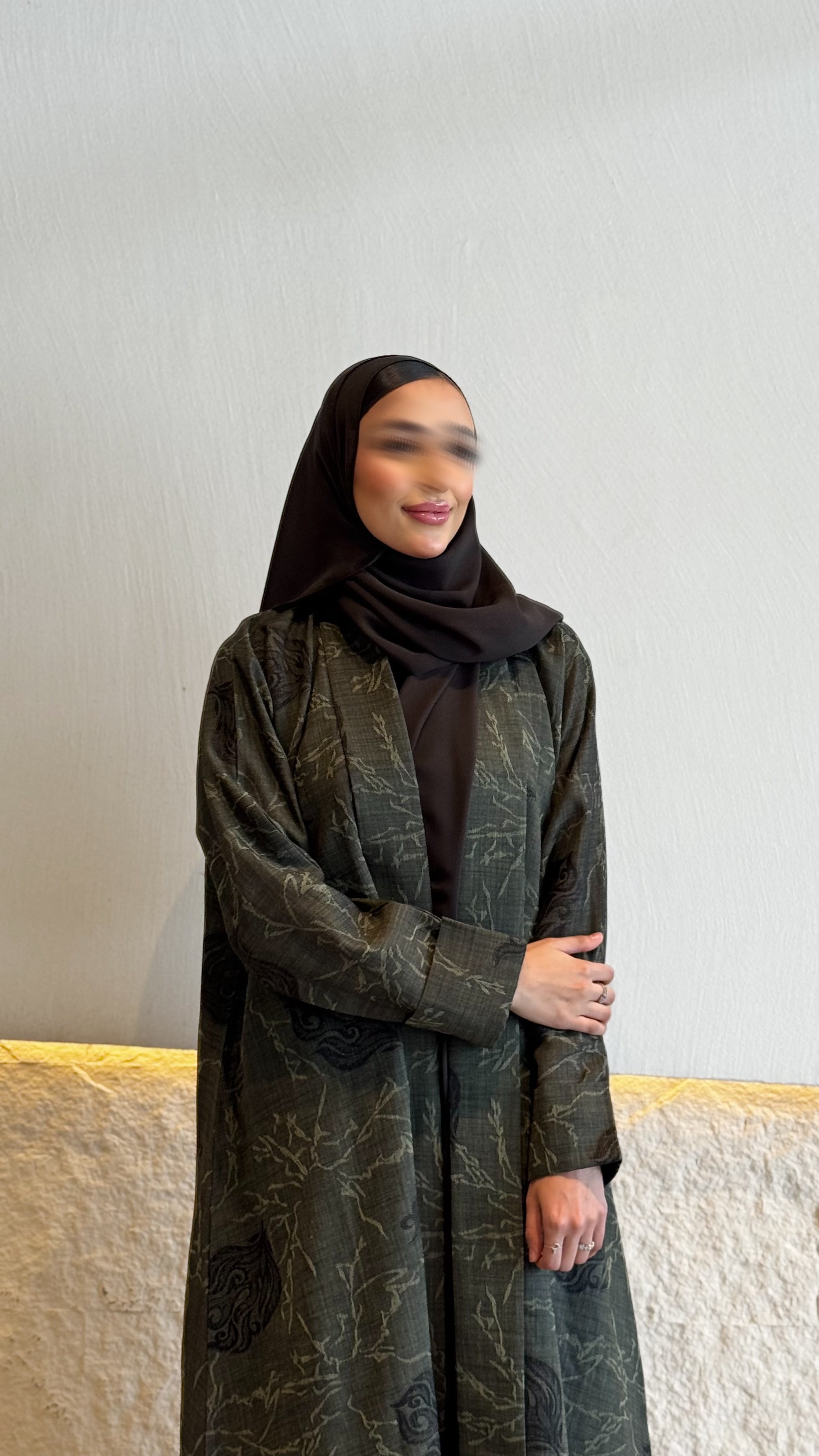 MWT608 - عباية لنن طباعه زيتي