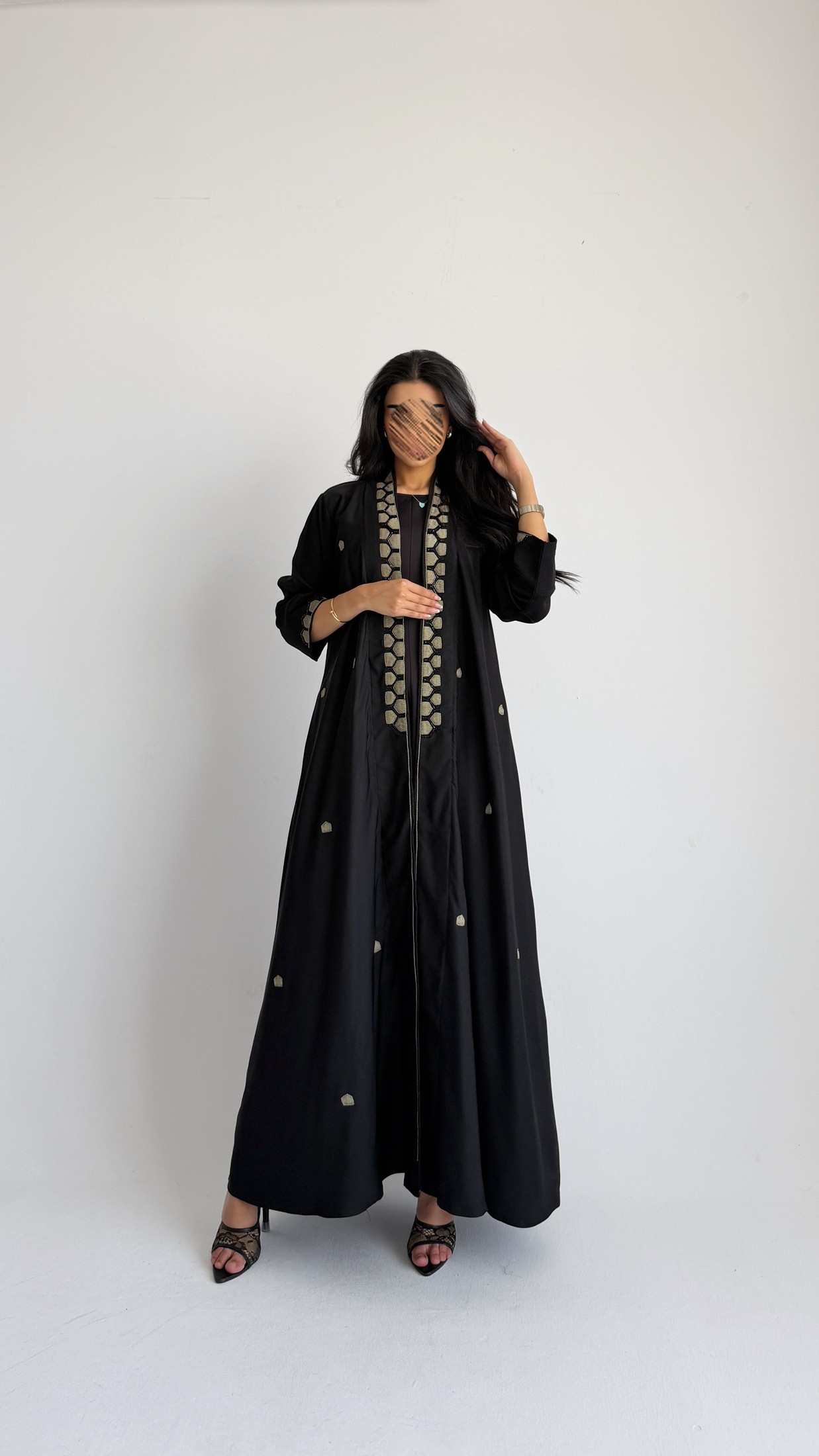 MWT4260 - عباية كتان بشك خلايا نحل - Aya