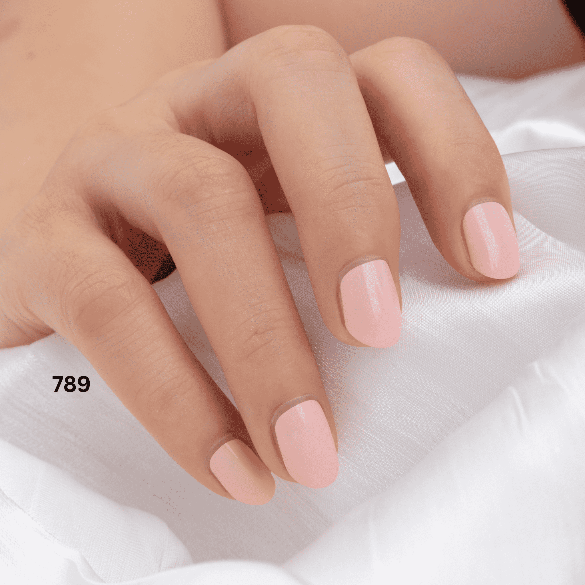 MWM42 - بلوفير طلاء اظافر كلاسيك نود بينك 789 - Aya