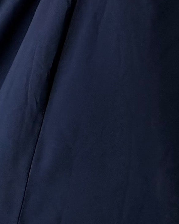 MWT2000 - عبايه كريب كحلي مع تدخيله لنن - Aya