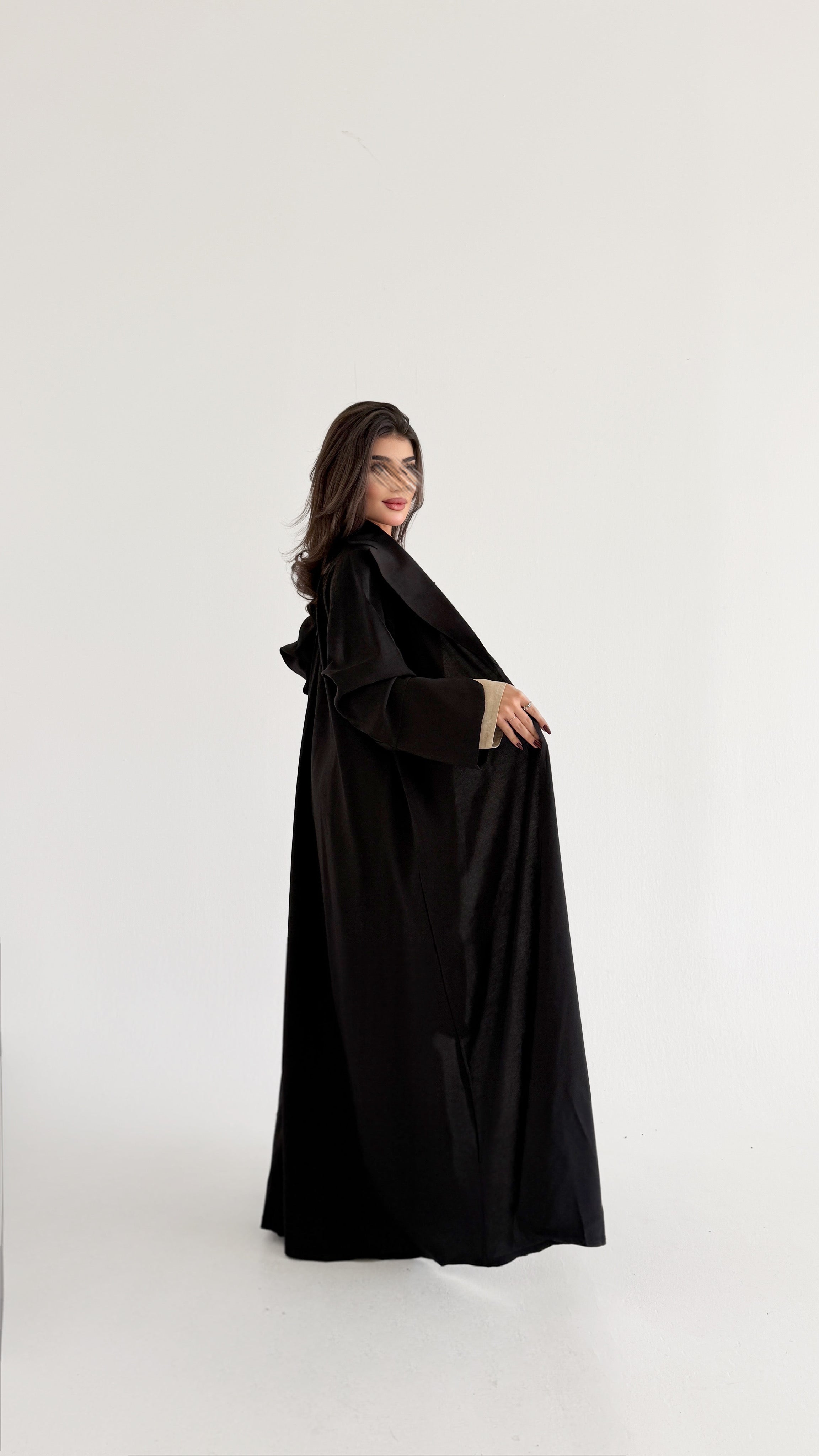 MW1401 - عباية حرير رسمية ياباني مع أكمام لنن - Aya