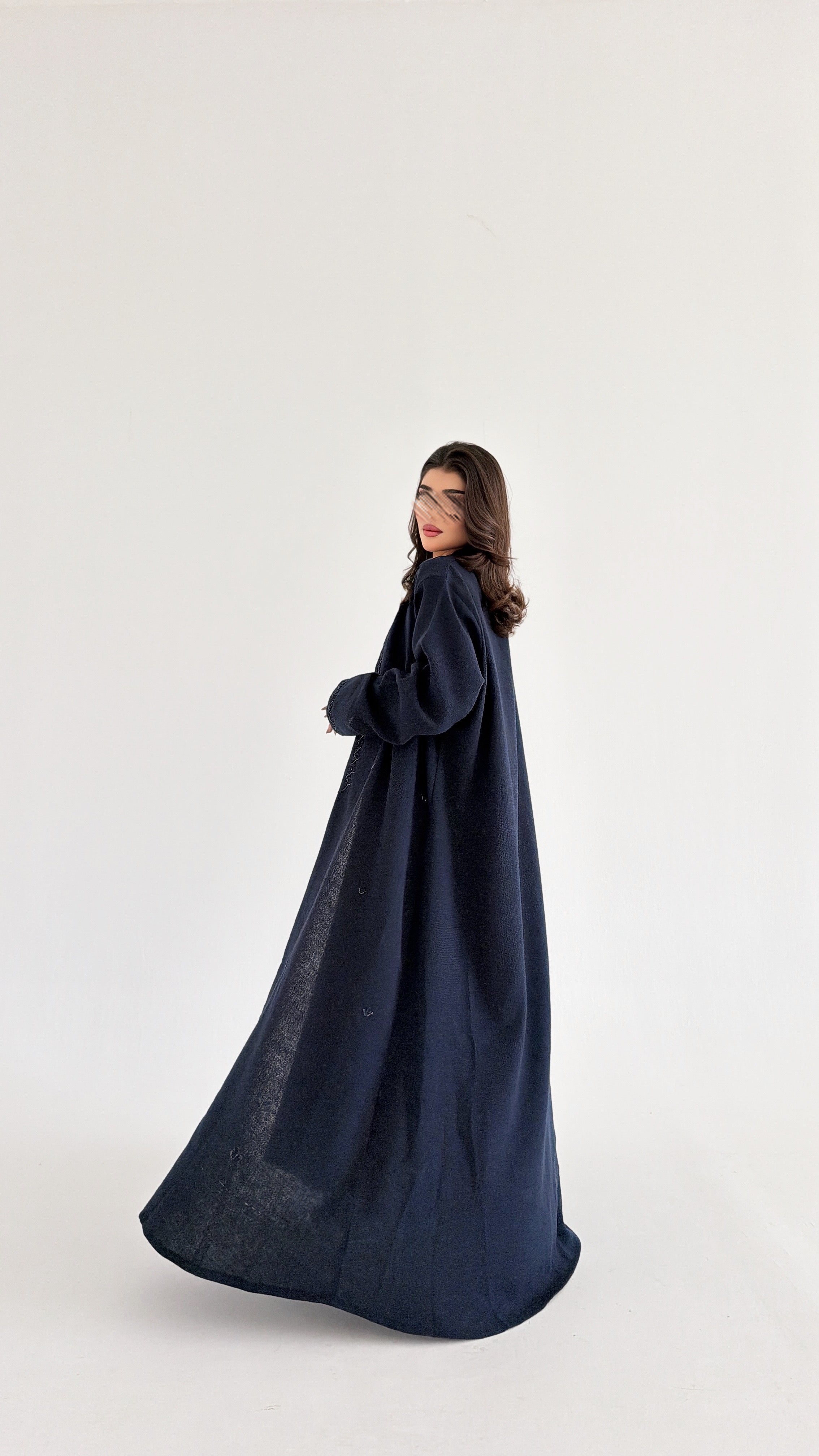 MW2055 - عباية لنن هندي قصه هينك تطريز يدوي - Aya