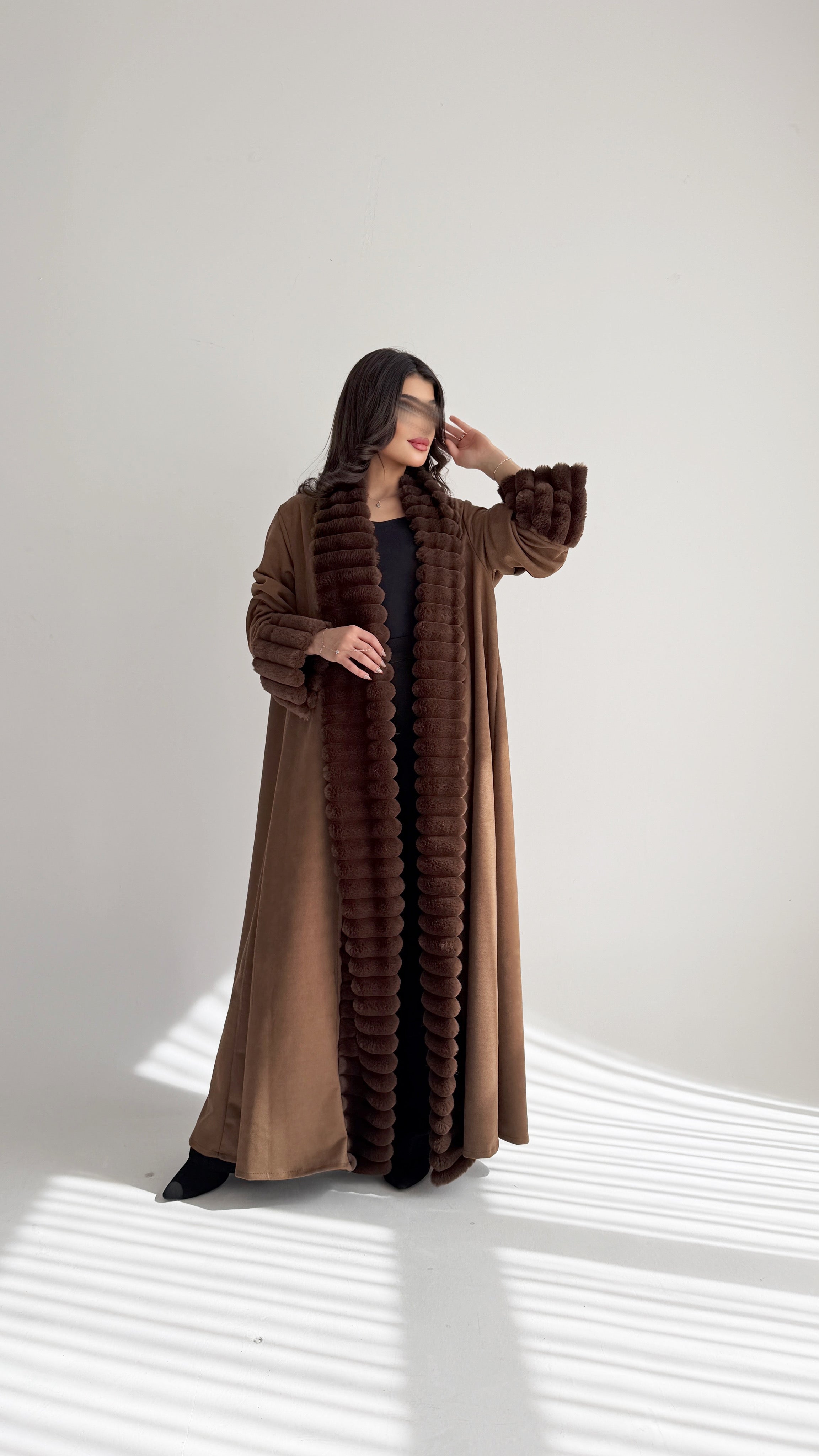 MW645 - Light Crepe Standing with Jacquard Half-Cloche