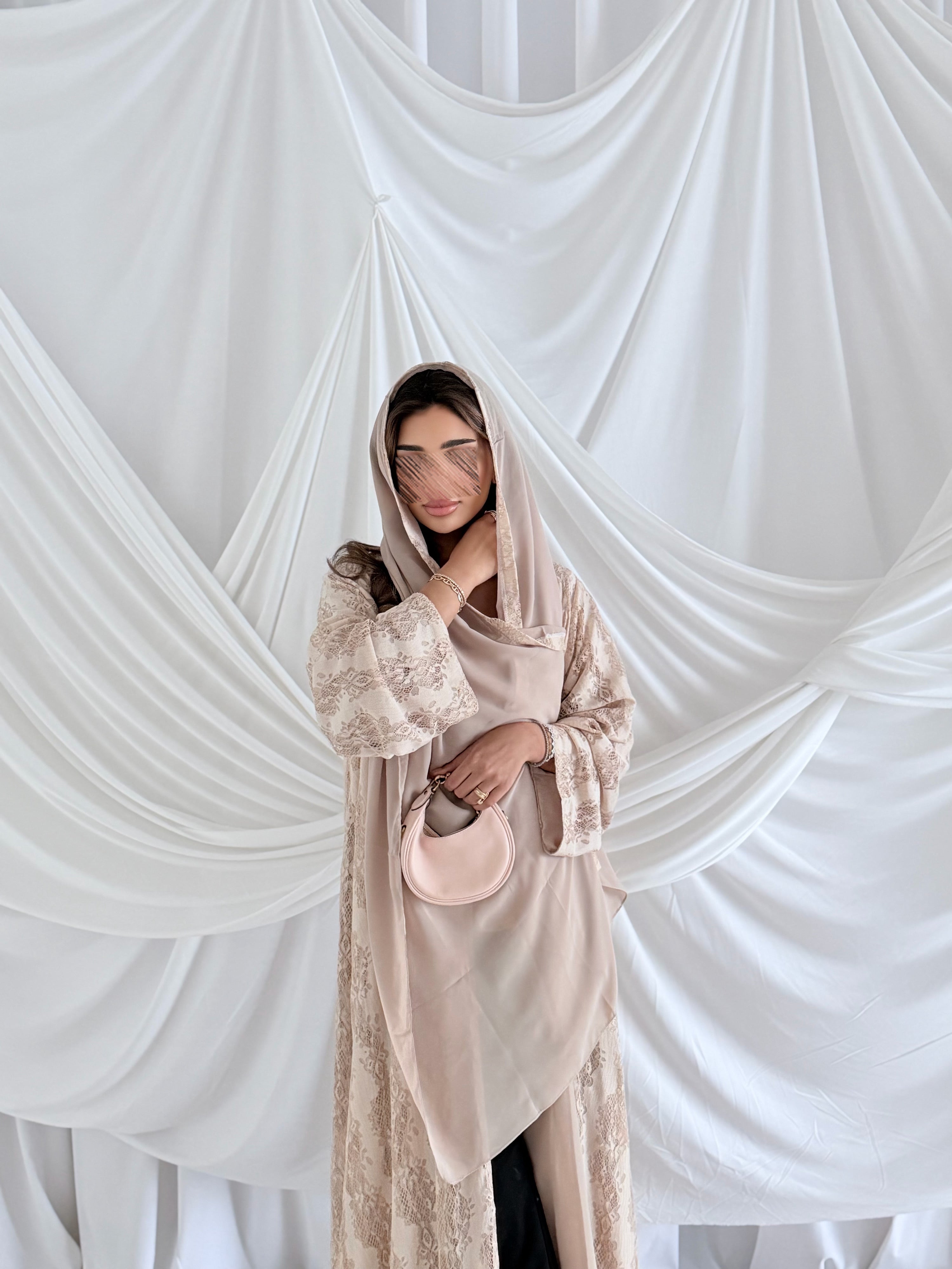 MWT5056 - قماش بيج دانتيل مبطن كامل قصة كلوش - Aya