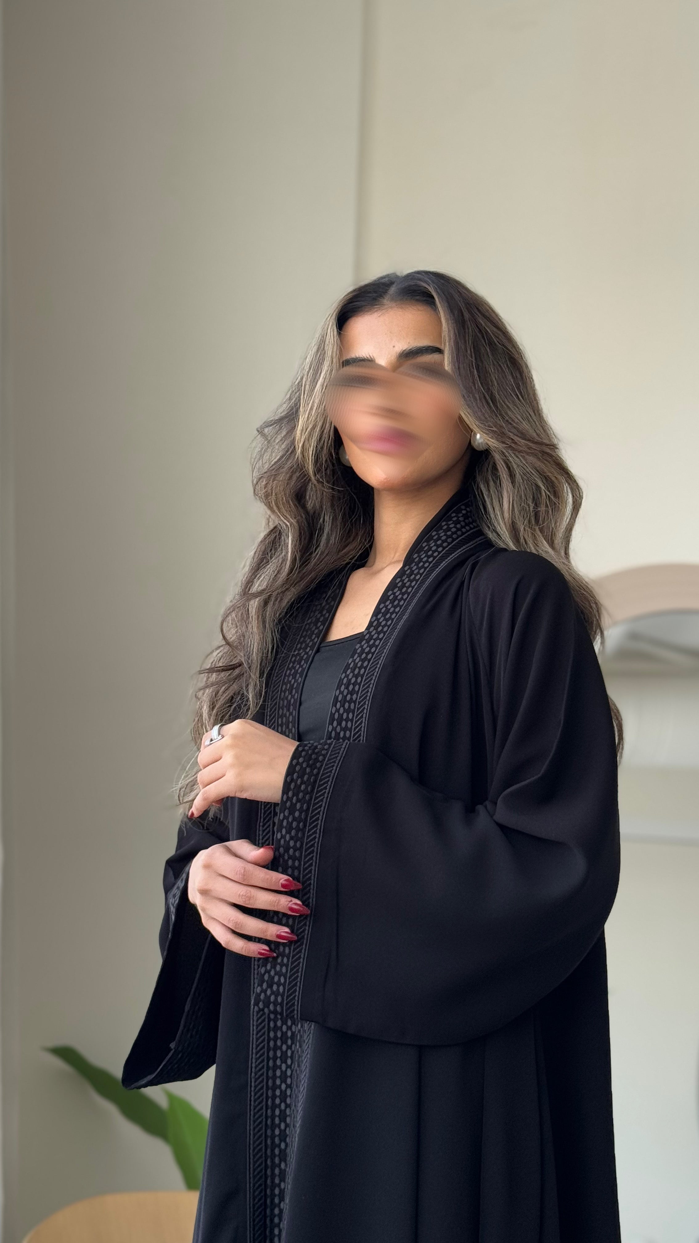 MW1553 - Black Elegance | عباية اسود مطرز اسود