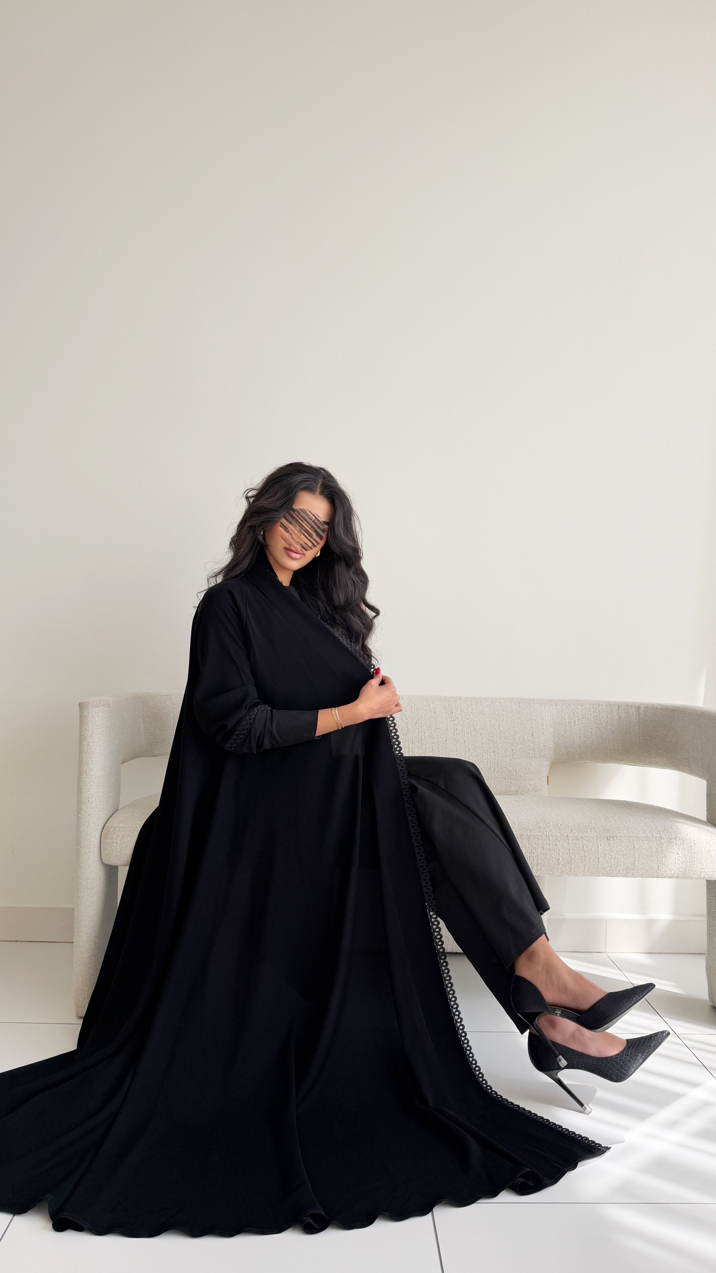 MW2039 - عبايه ملكي مع اضافه كم سترتش - Aya