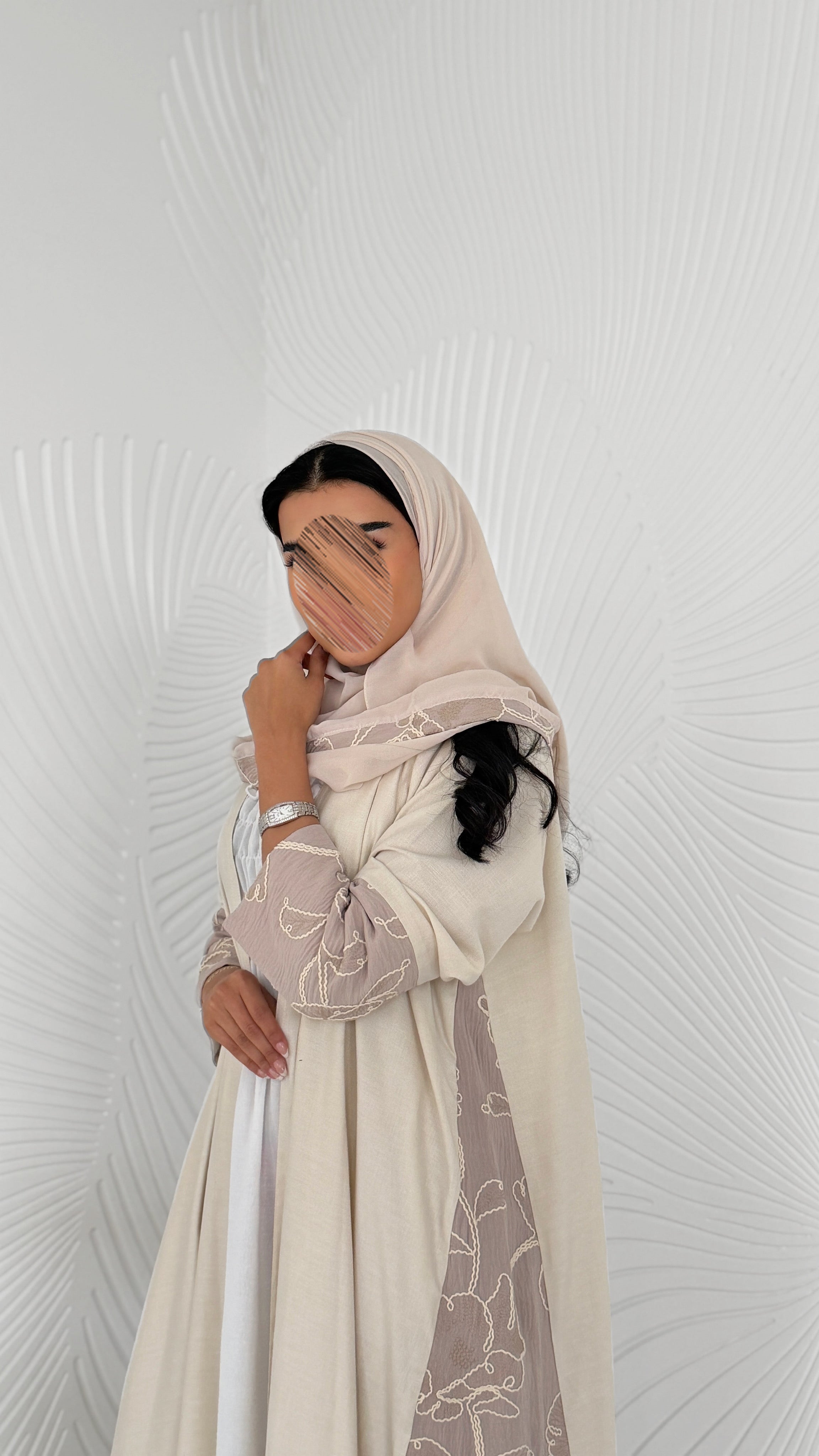 MW2178 - عبايه شيفون بطباعه حصريه نص كلوش - Aya