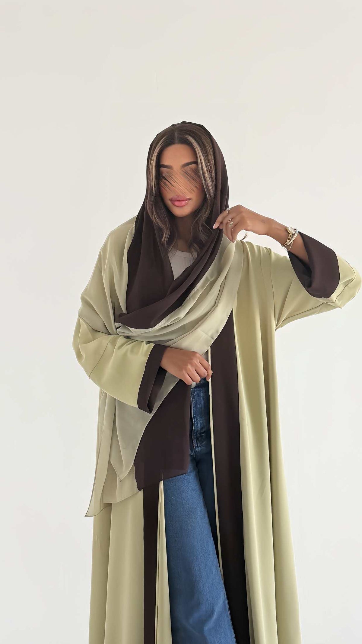 MWT1534 عباية اخضر بتدخيلة بني - Aya
