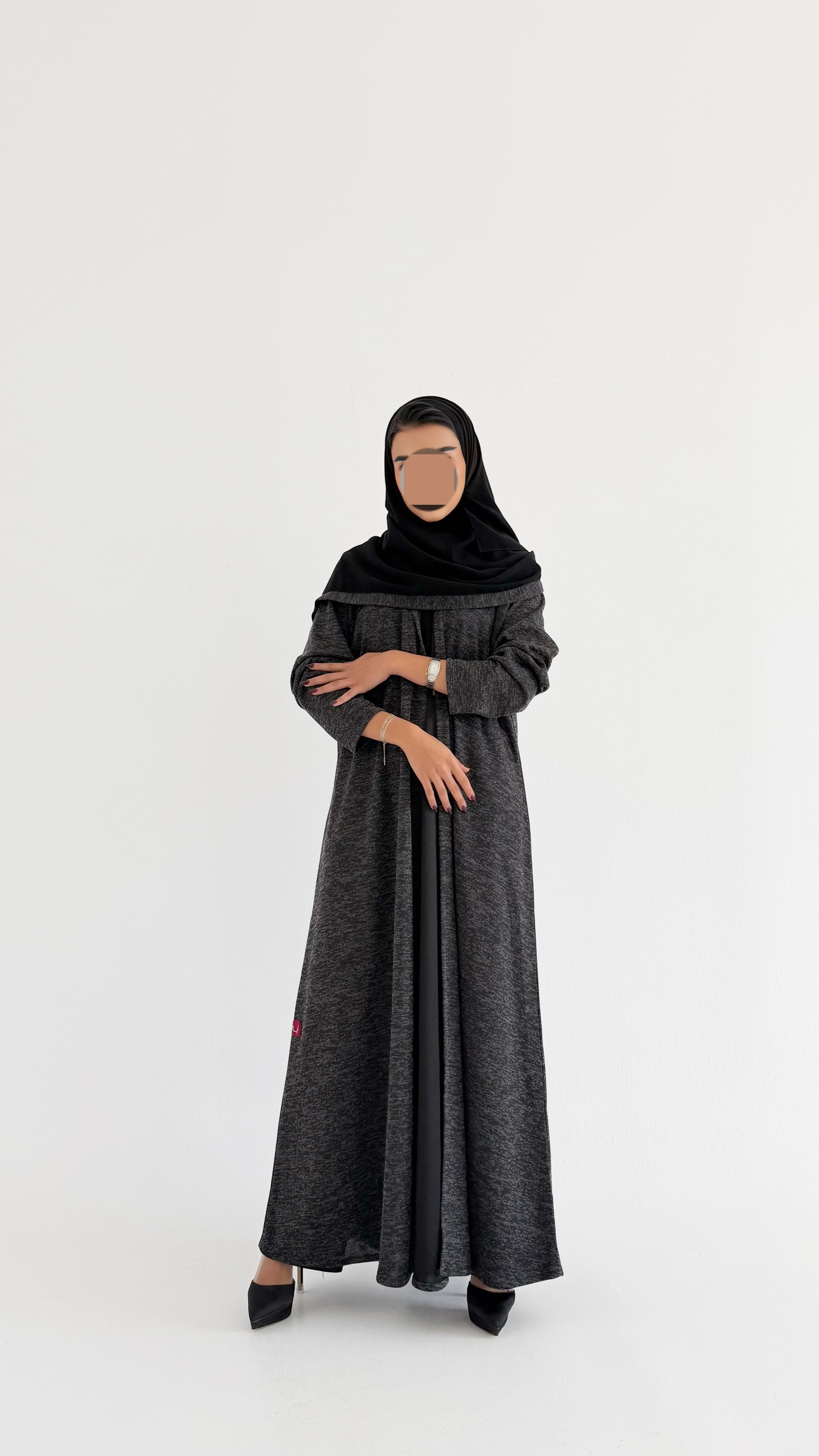 MW645 - Light Crepe Standing with Jacquard Half-Cloche