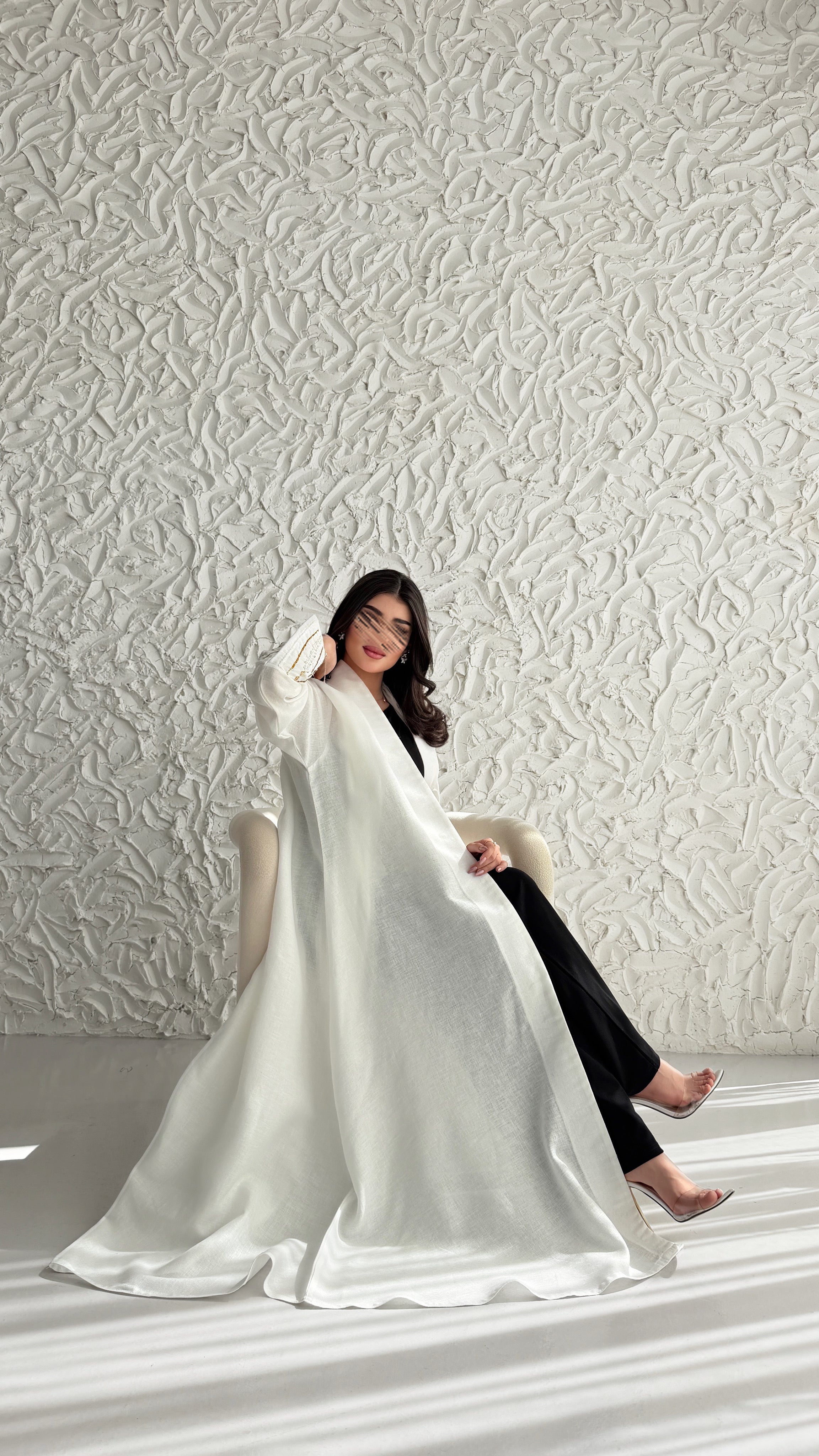 MW2110 - عباية لنن انيقة بقصة نص كلوش عصرية - Aya