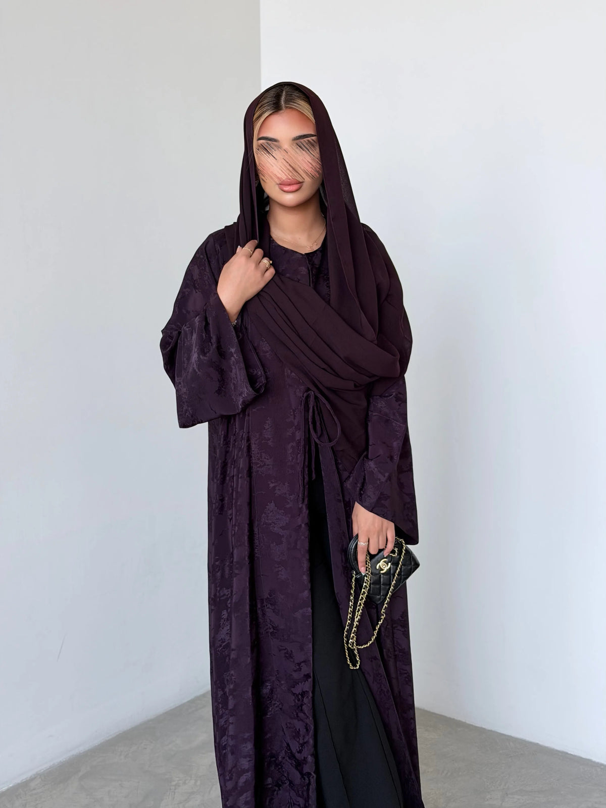 MWT4141 - اورا