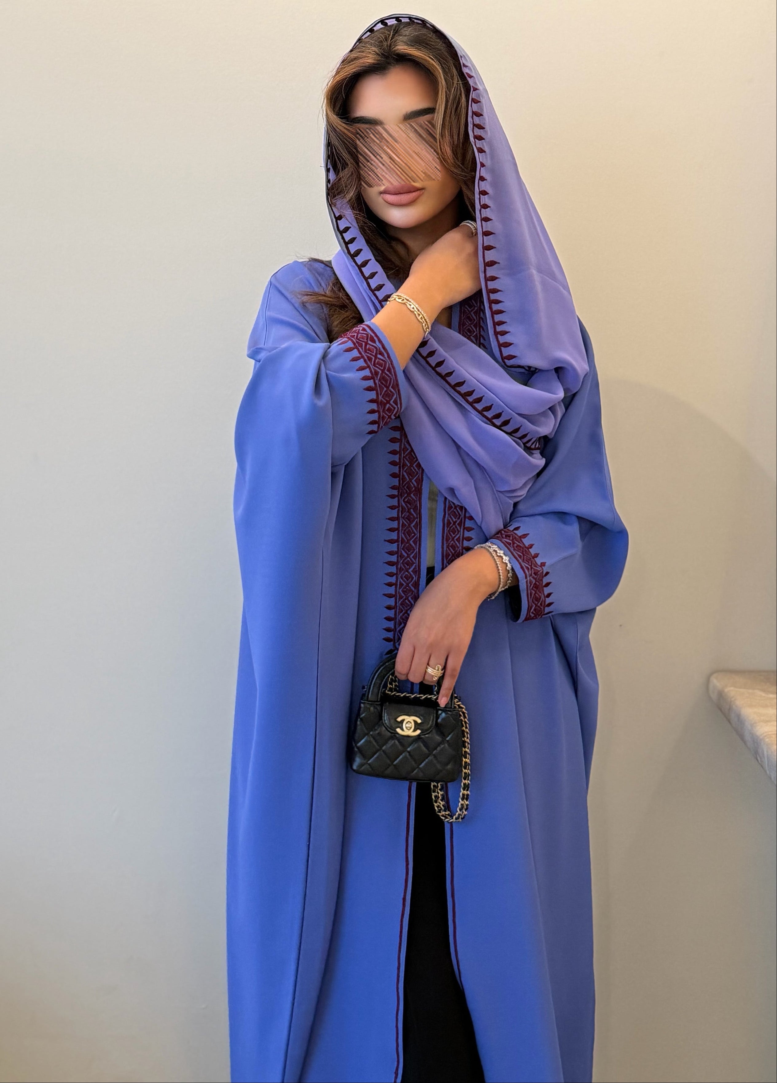 MWT5063 - قماش كريب بنفسجي مع تطريز من الأمام والأكمام والطرحه - Aya