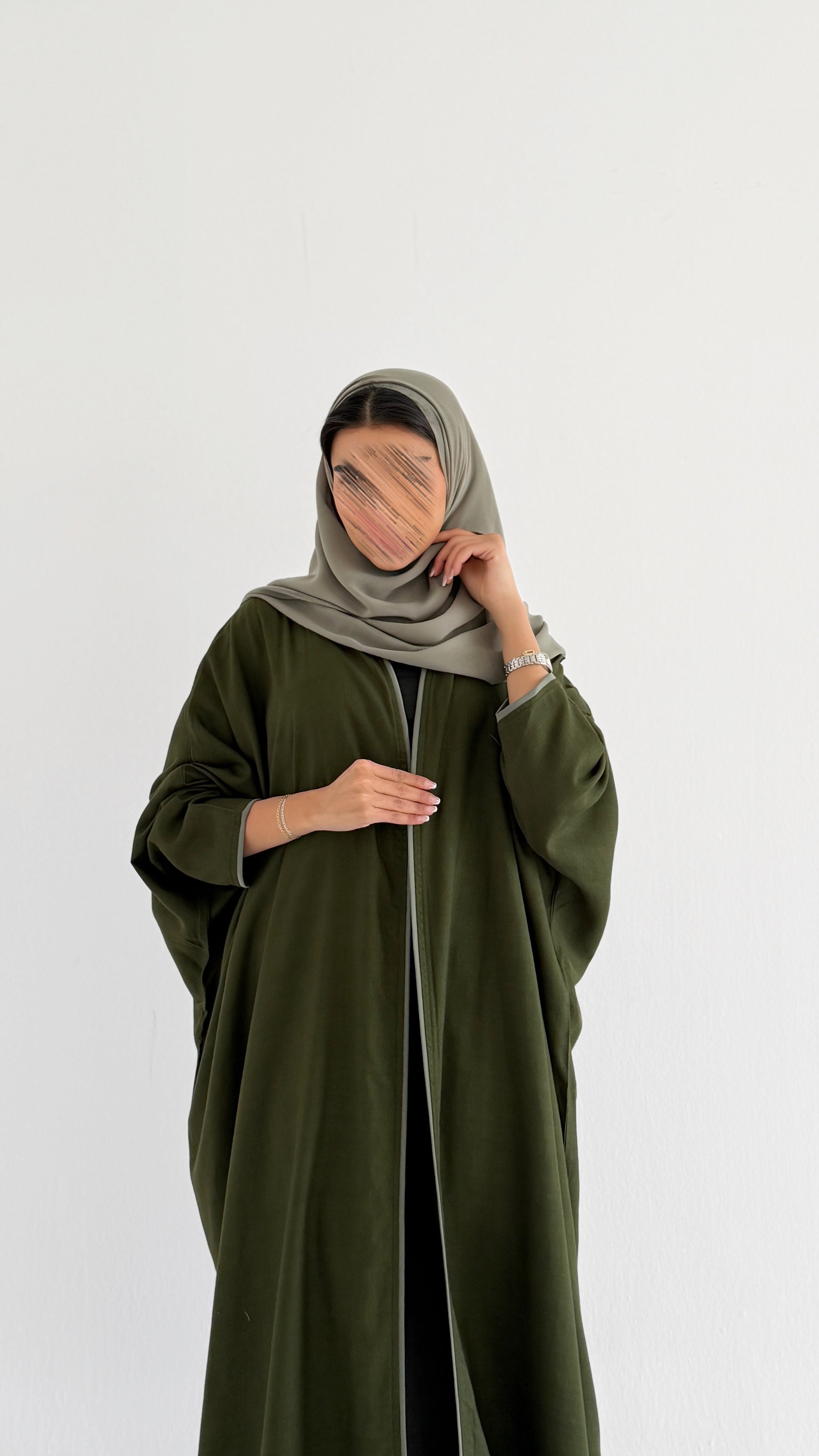 MWT2002 - عبايه لنن اخضر فاتح نص بشت - Aya