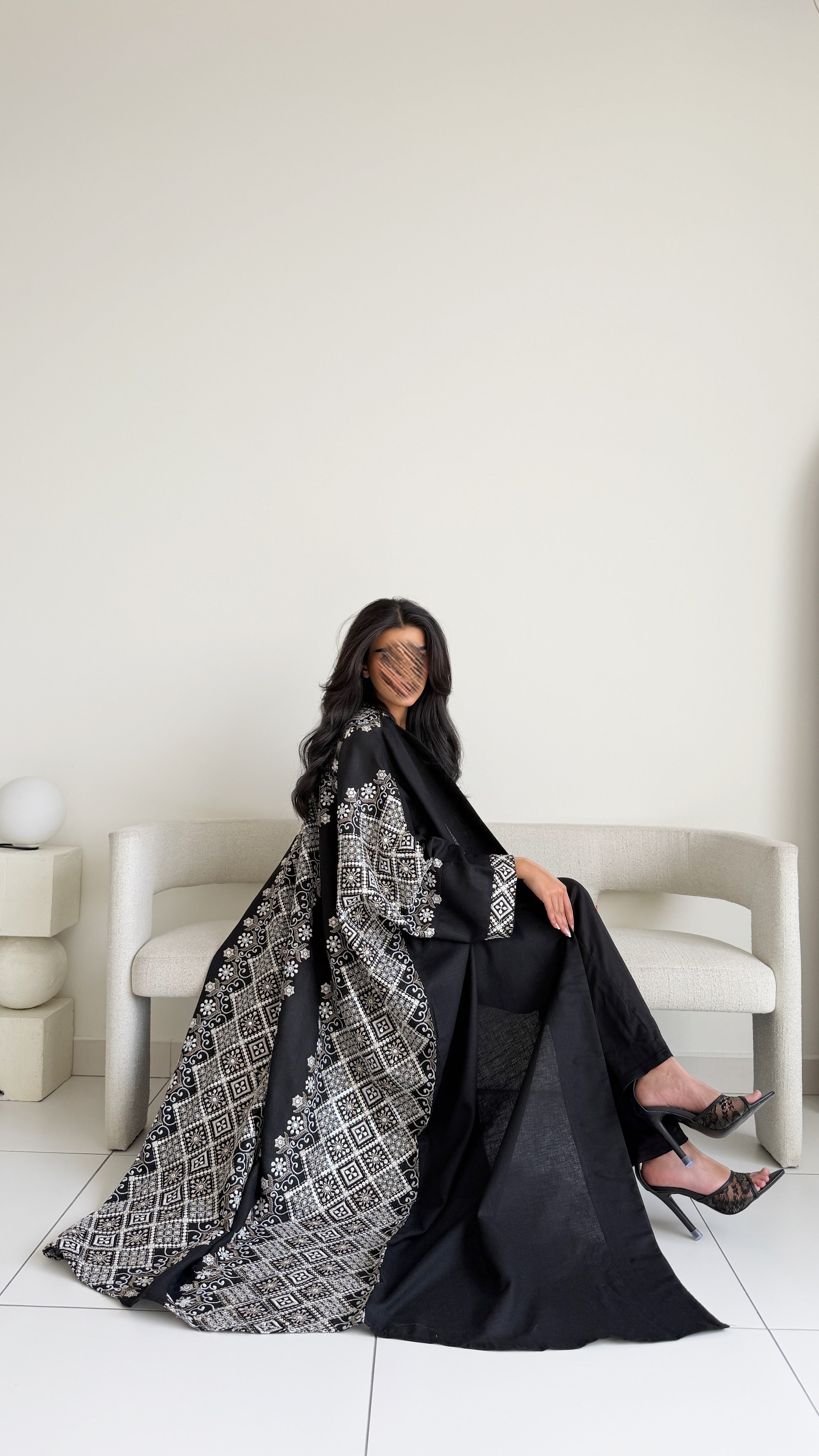 MWT799 - عبايه لنن بتطريز رمضاني - Aya