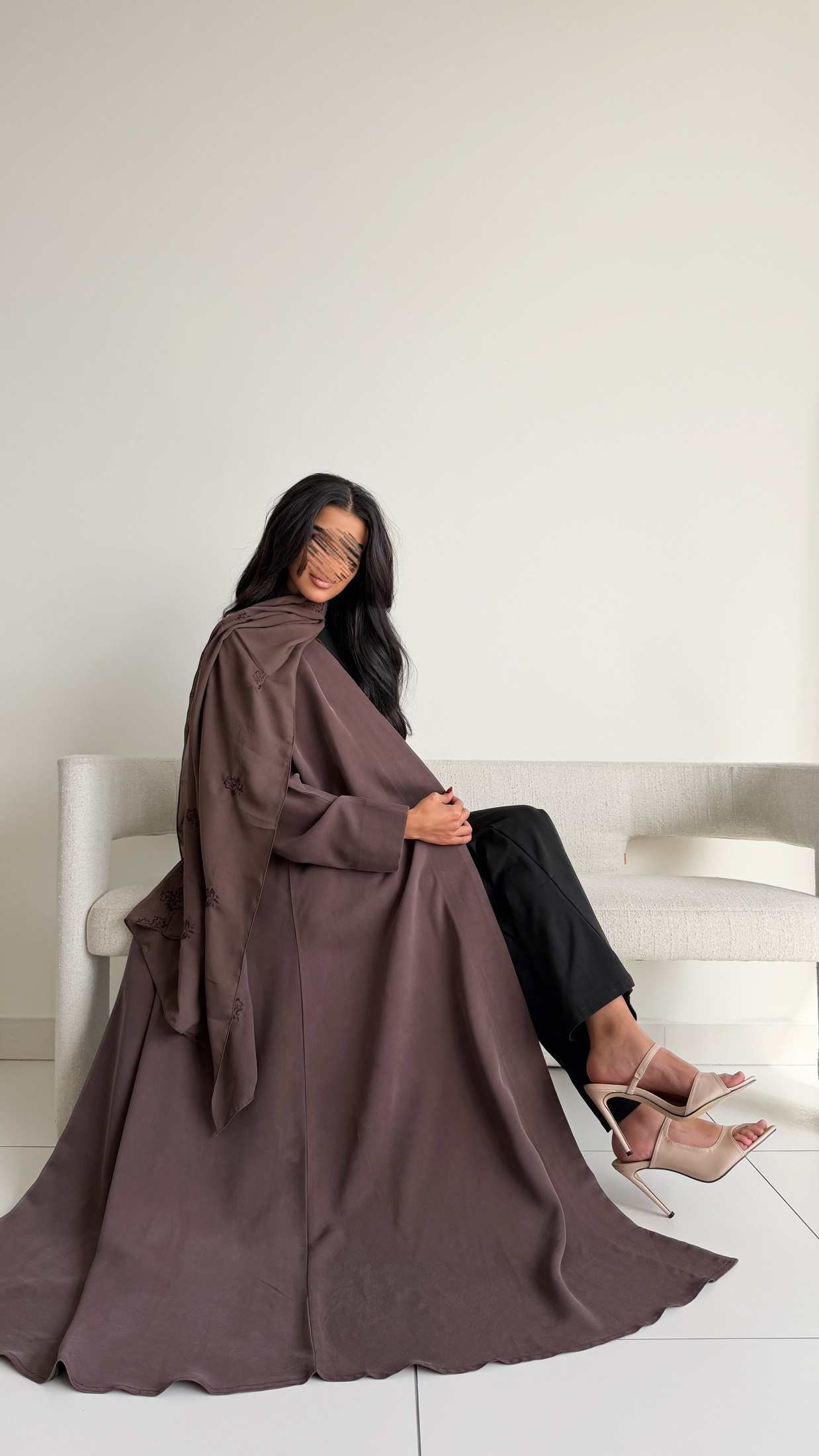 MWT1030 - عباية مع طرحة تطريز - Aya