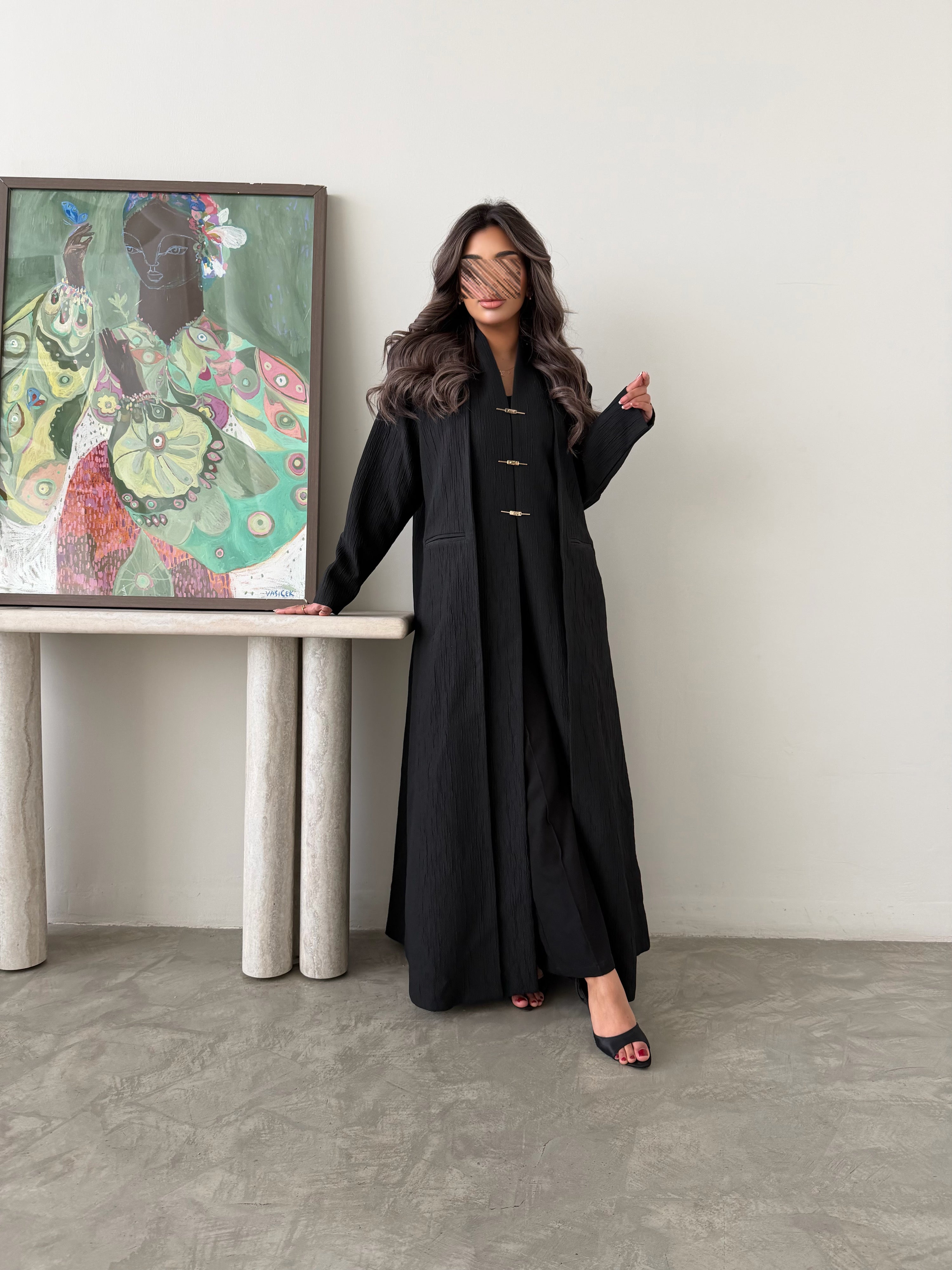 MWT1045 - عباية بليزر مع ازرار ذهبية - Aya