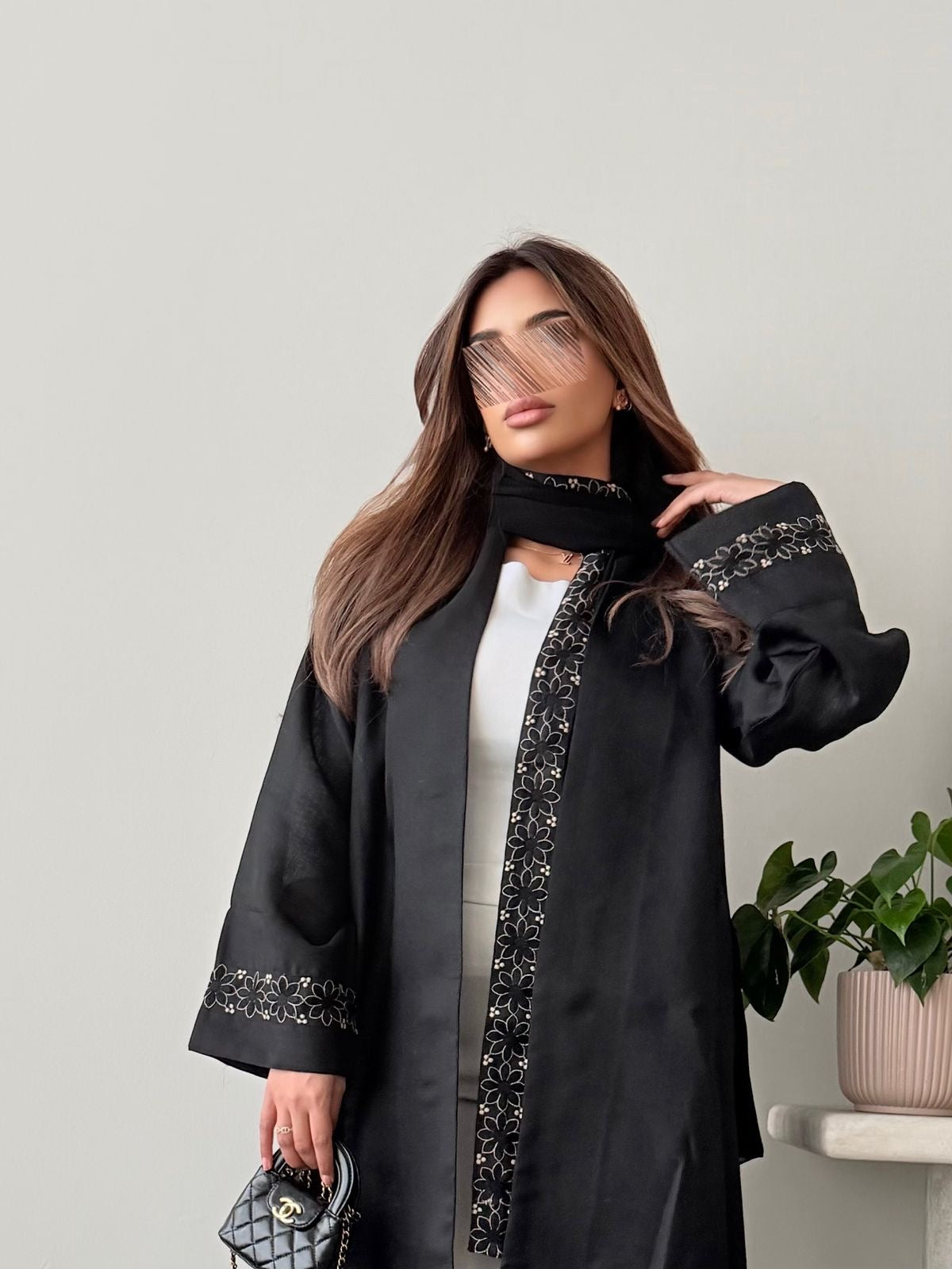 MWT5046 - قماش كريب اسود مع قماش لينن اسود مطرز قصة كلوش - Aya