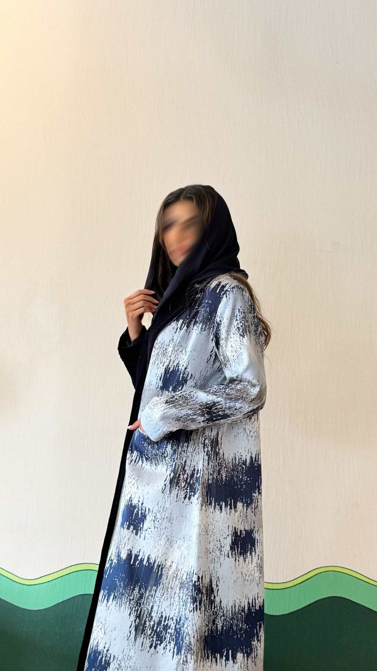MW1760 - عباية بليزر بخامتين المخمل والجاكار - Aya