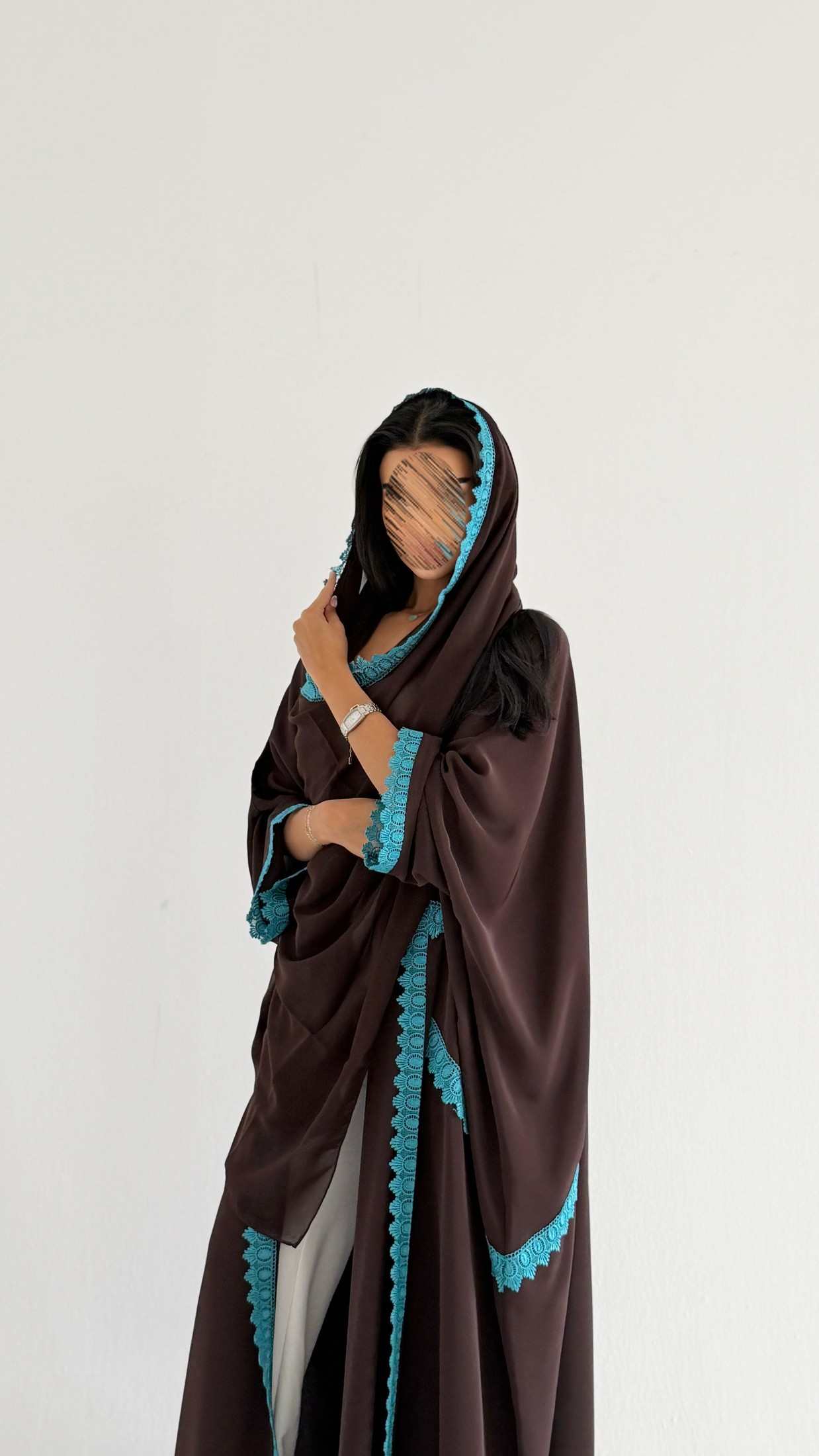 MW2161 - عبايه كريب مع اضافه كلفه مميزه وحصرية - Aya
