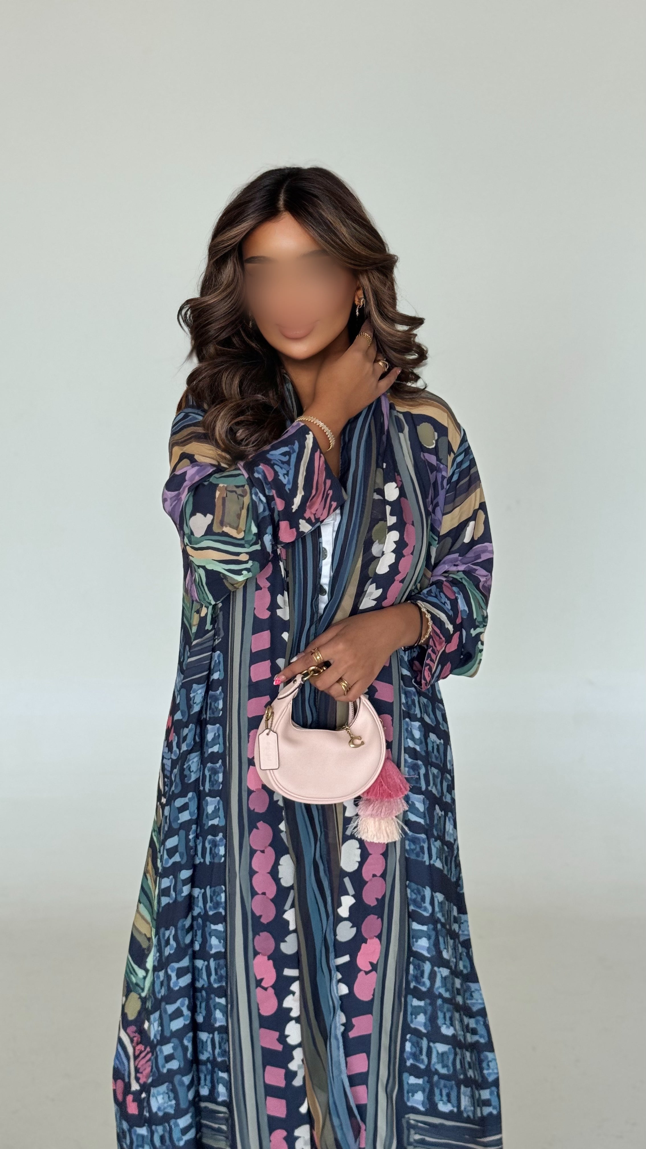 MW645 - Light Crepe Standing with Jacquard Half-Cloche