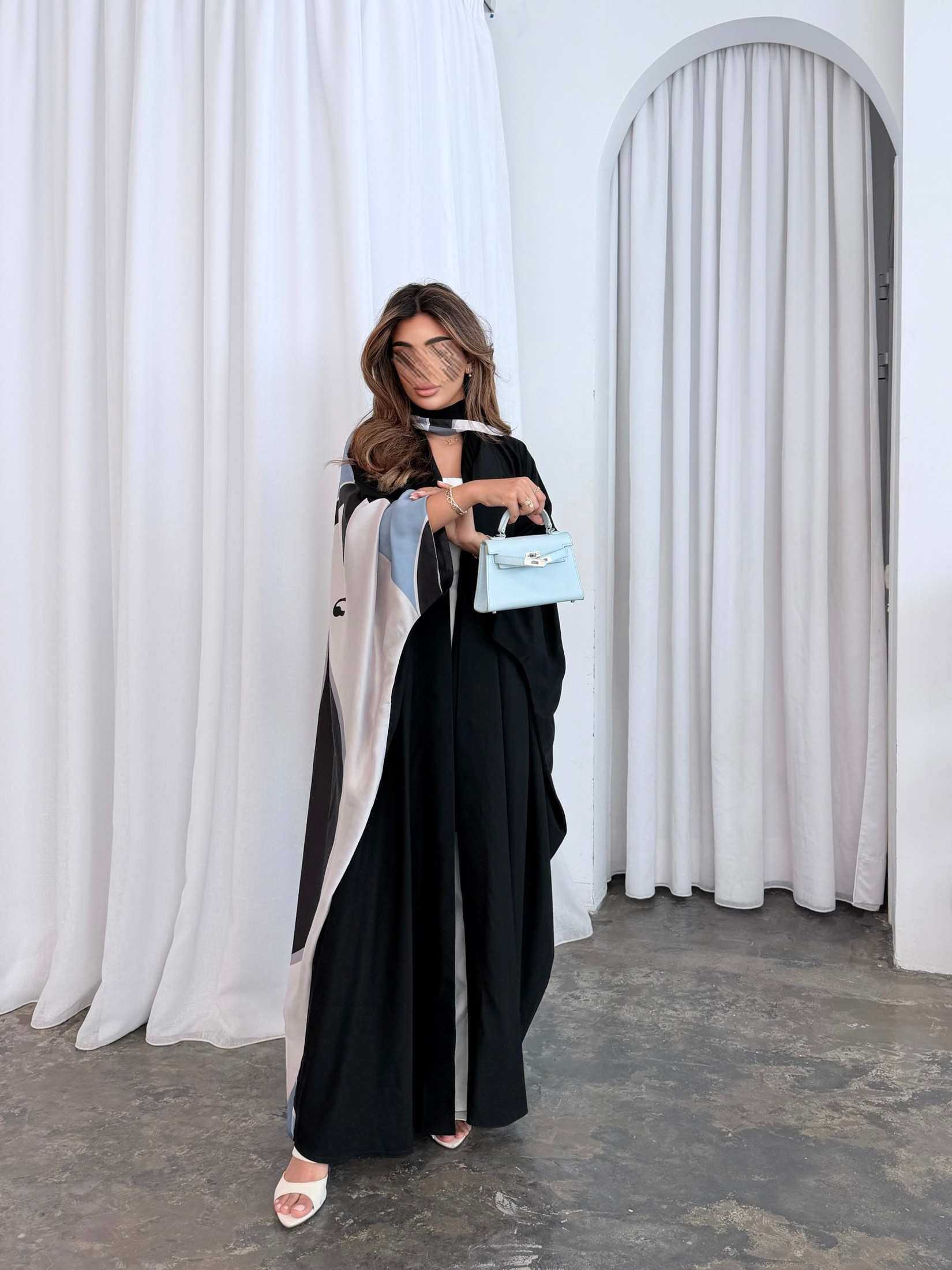 MWT5151 - قماش كريب اسود مع حرير مبطن طباعة - Aya