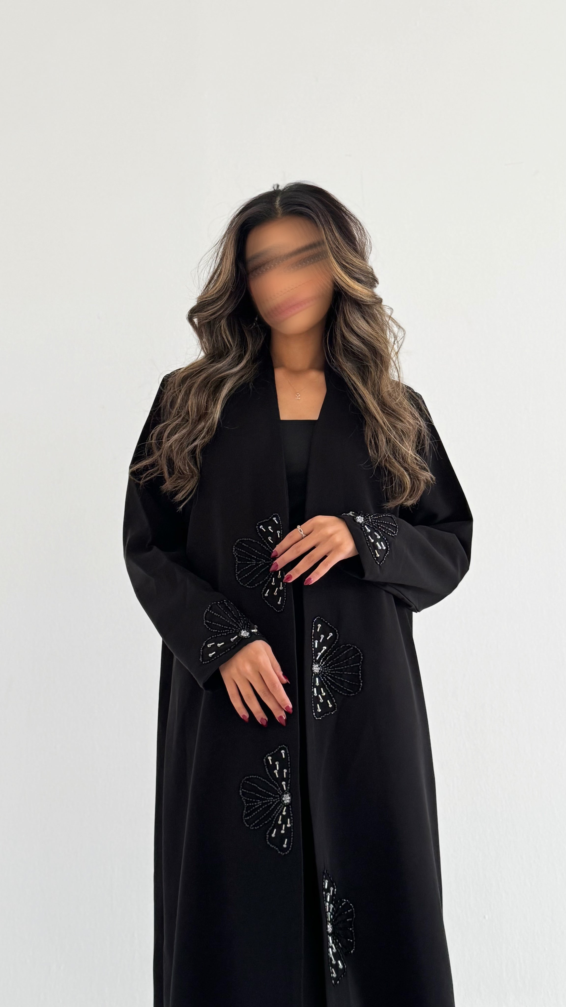 MW1793 - عباية قماش كوبرا شغل يدوي - Aya