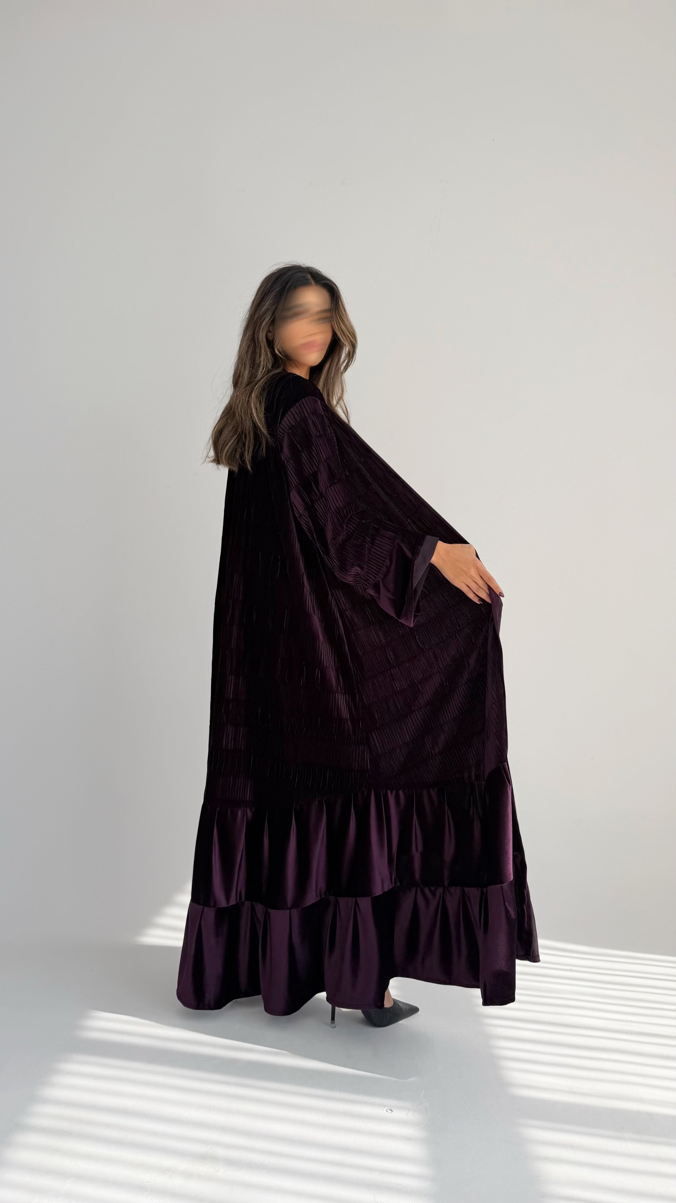 MW645 - Light Crepe Standing with Jacquard Half-Cloche