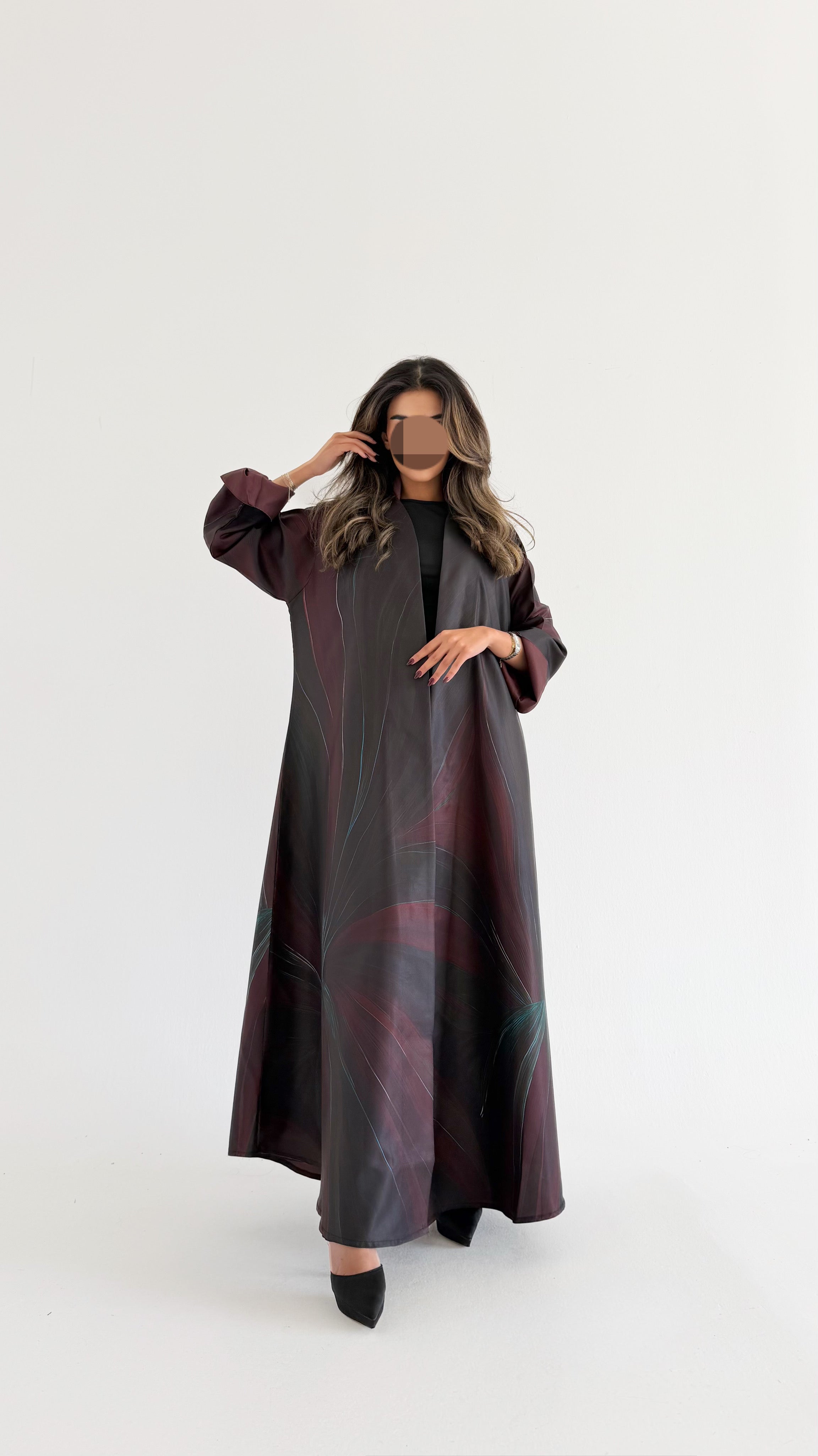 MWT386 - عباية اسود ملون - Aya