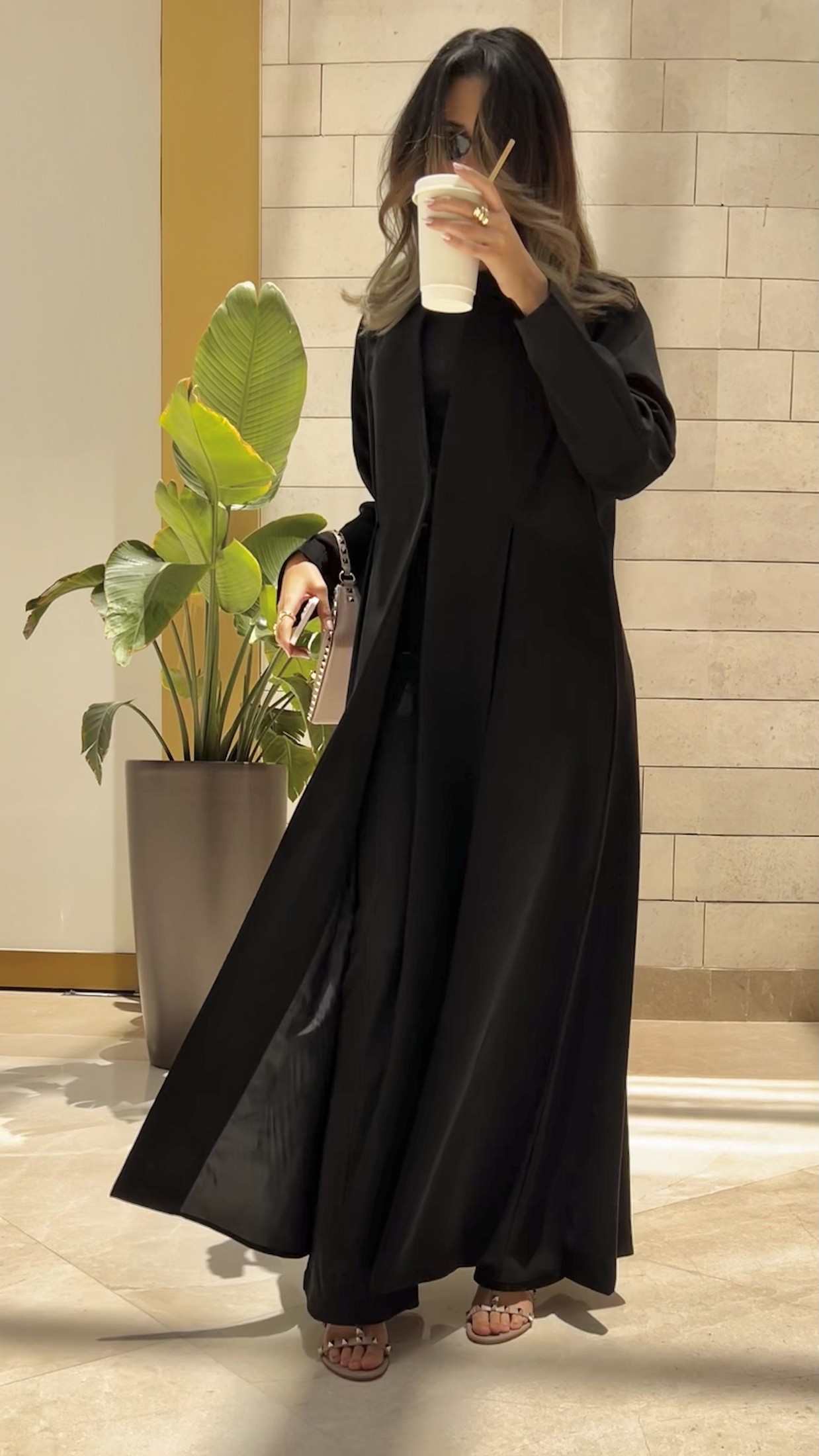 MW1577 - عباية كريب بقصة أنيقة | Elegant Cut Crepe Abaya - Aya