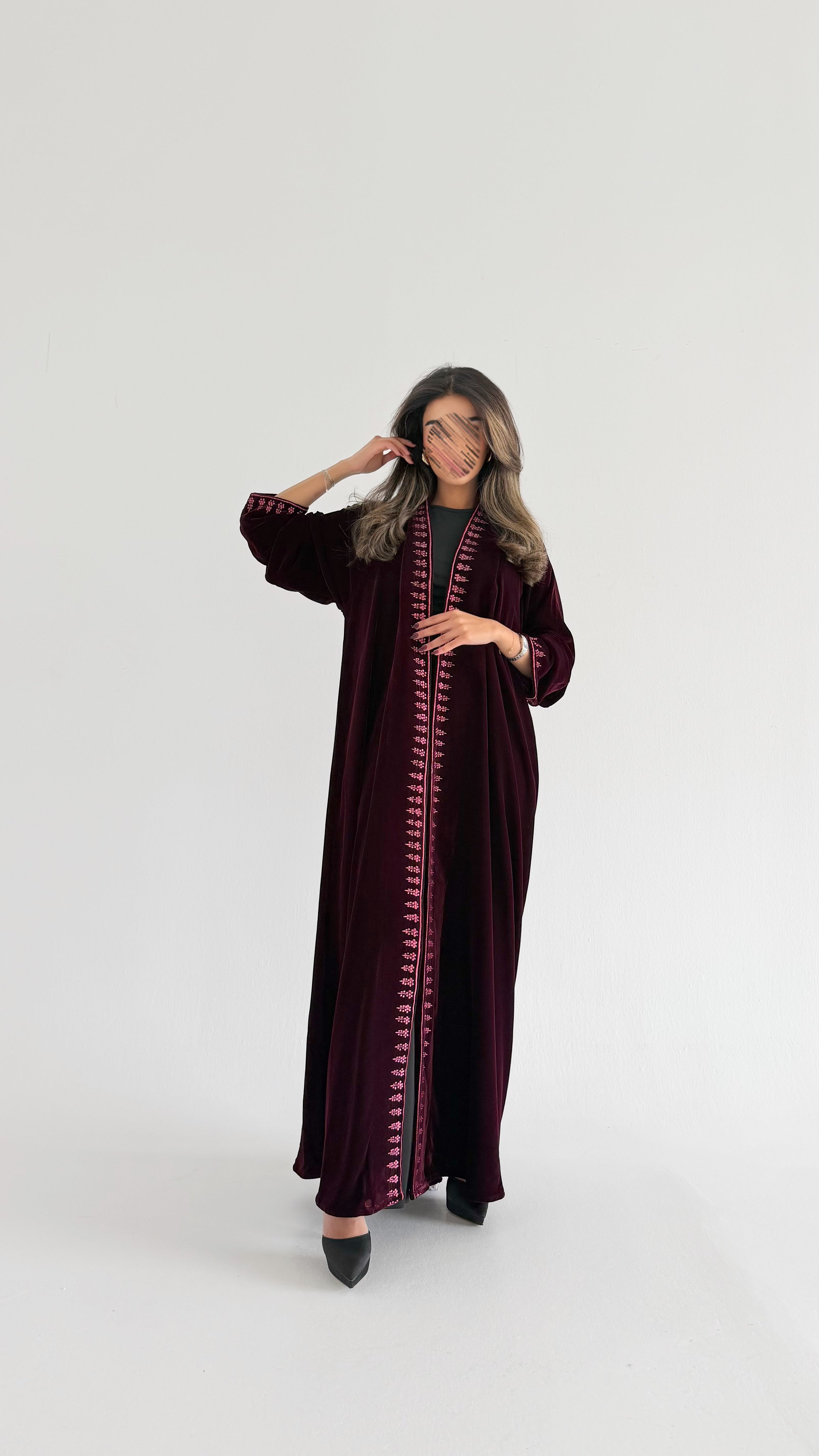 MWT675 - عباية مخمل عنابي مع تطريز بالامام والاكمام - Aya