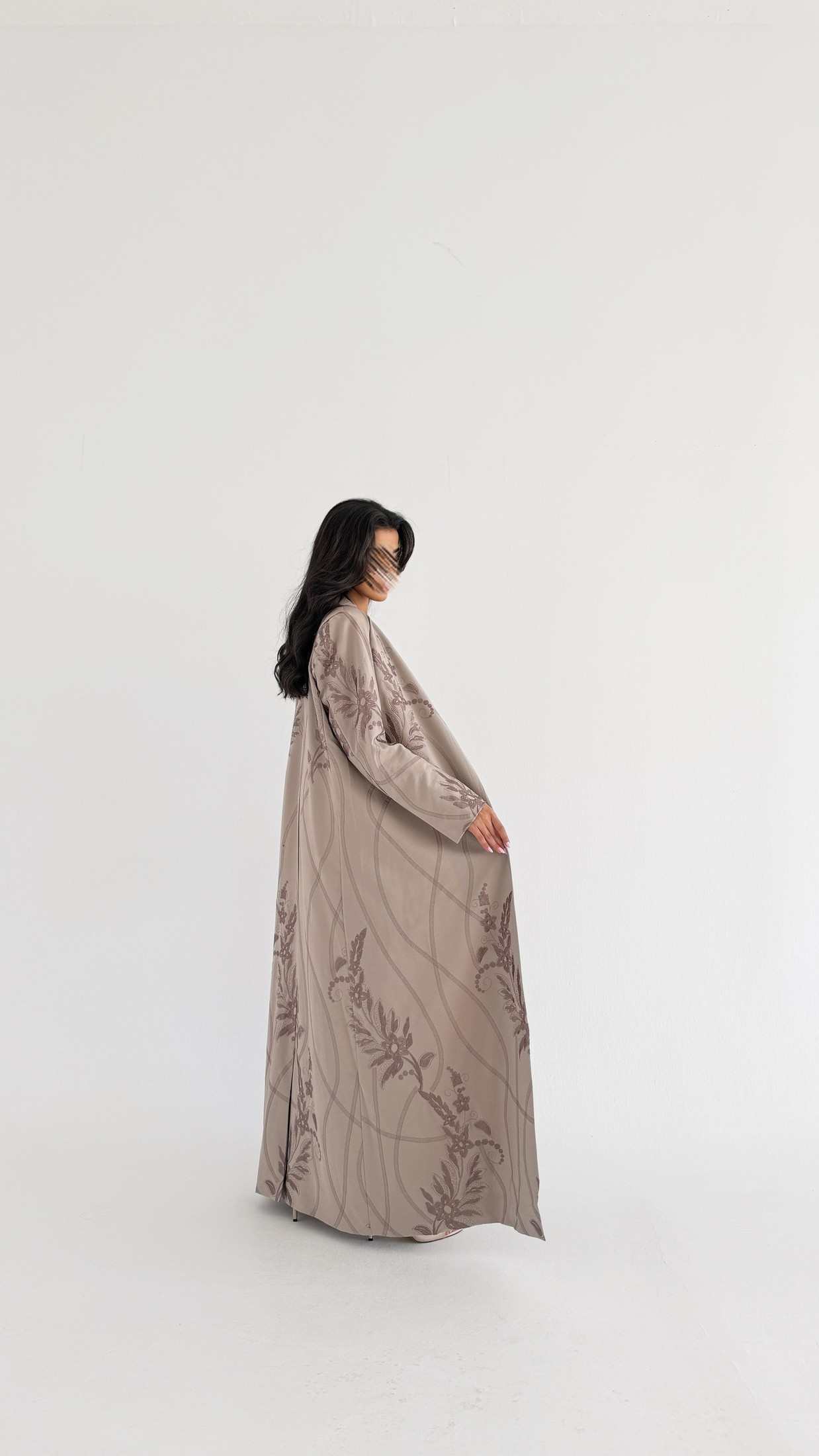 MW2030 - عبايه كريب تطريز كامبيوتر كامل - Aya