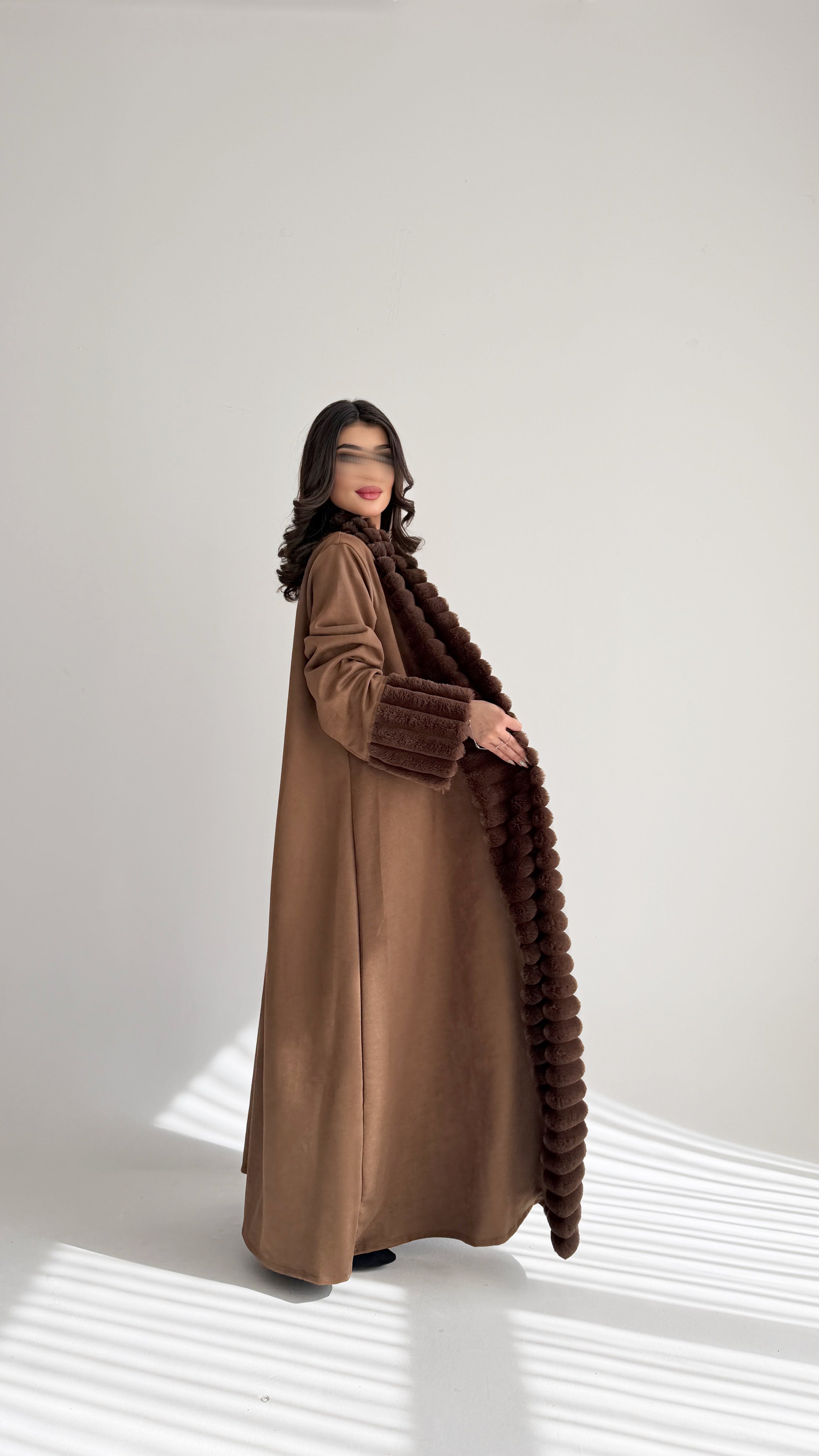 MW645 - Light Crepe Standing with Jacquard Half-Cloche