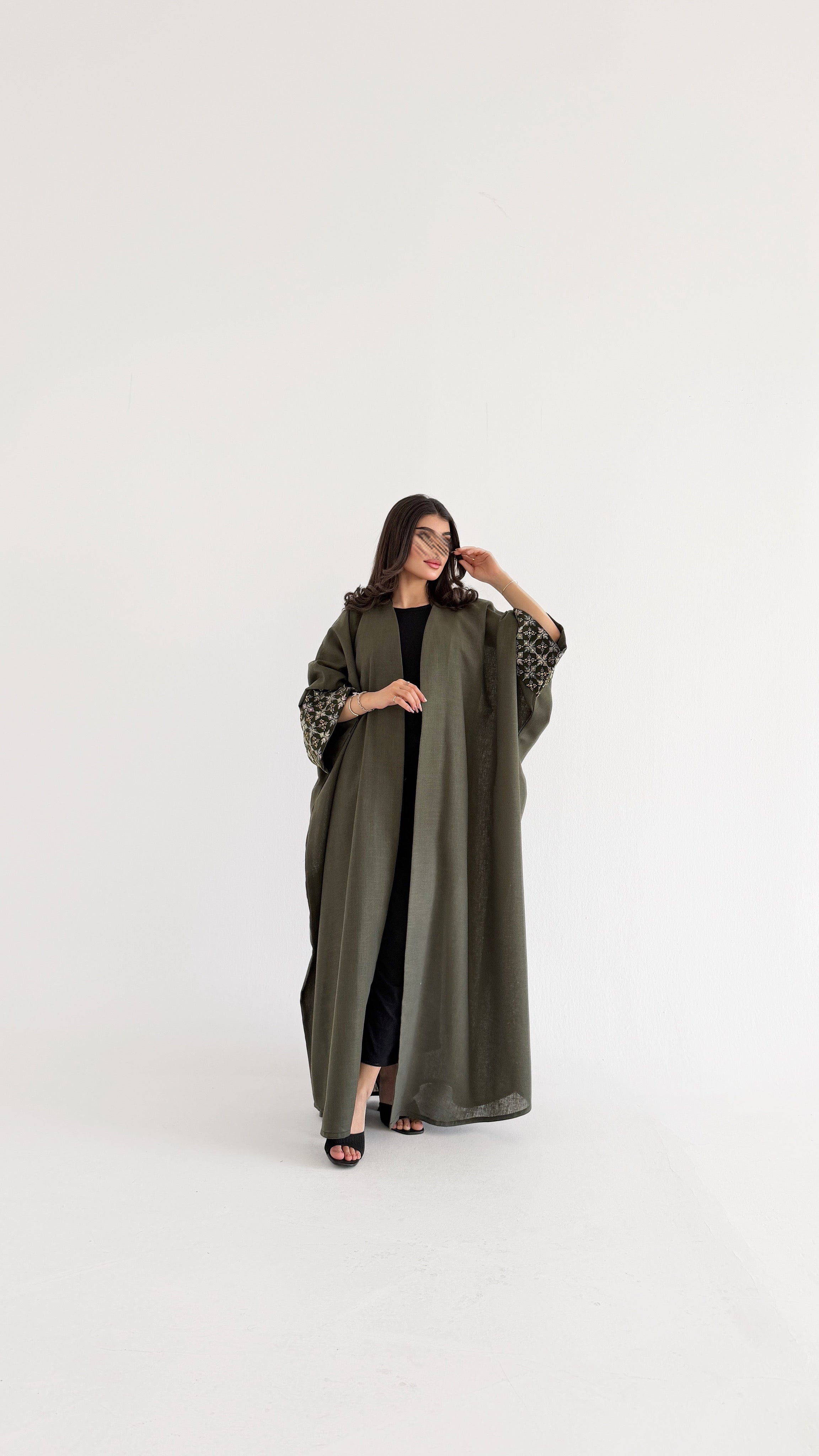 MWT5025 - قماش لينن زيتي مع قماش تطريز زيتي قصة كلوش - Aya