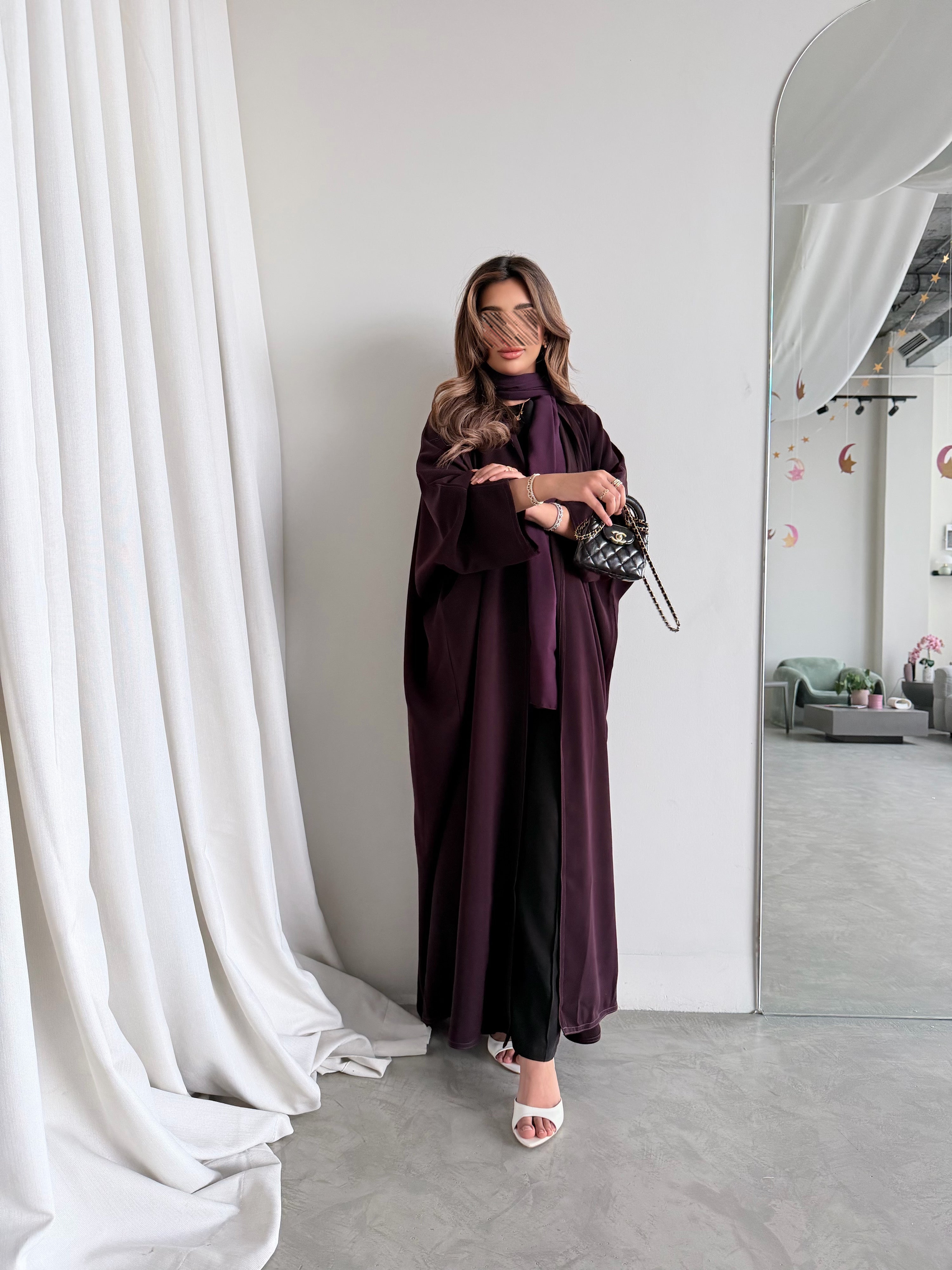 MWT5044 - قماش كريب عنابي قصة نص بشت - Aya