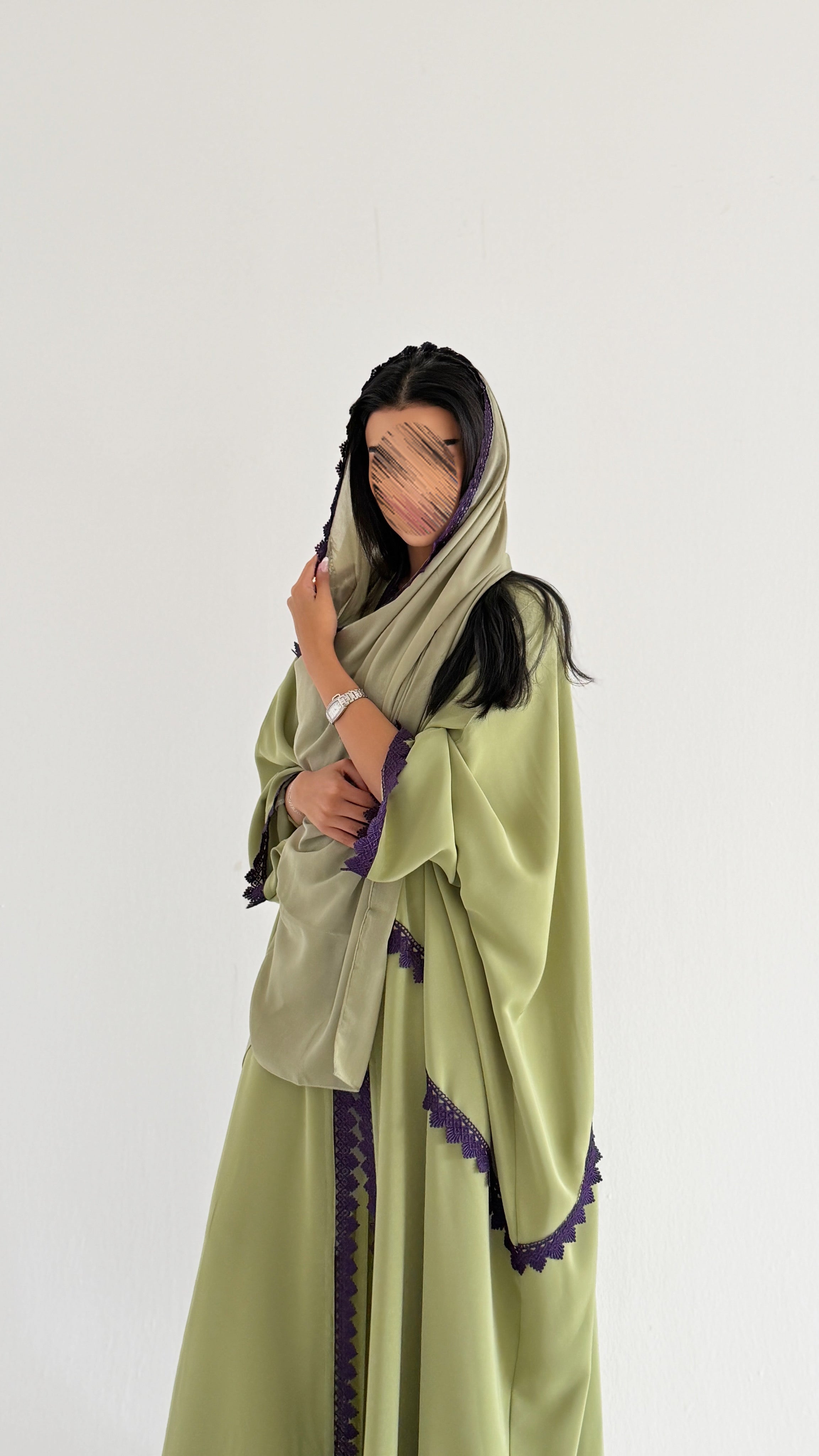 MW2160 - عبايه كريب مع اضافه كلفه مميزه وحصرية - Aya