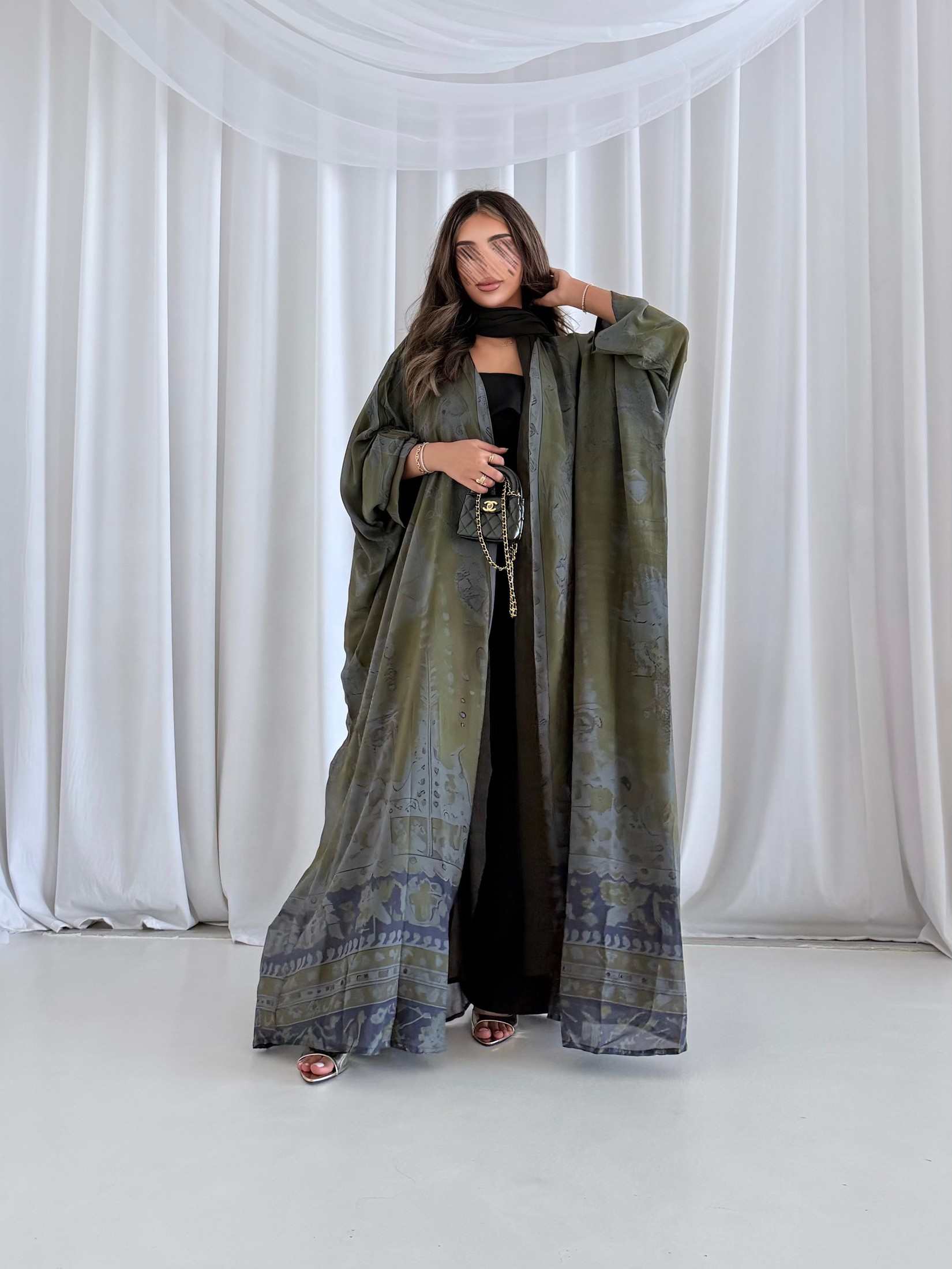 MWT5180 - عبايه زيتي شيفون ناعمة وتصميم عملي يومي - Aya