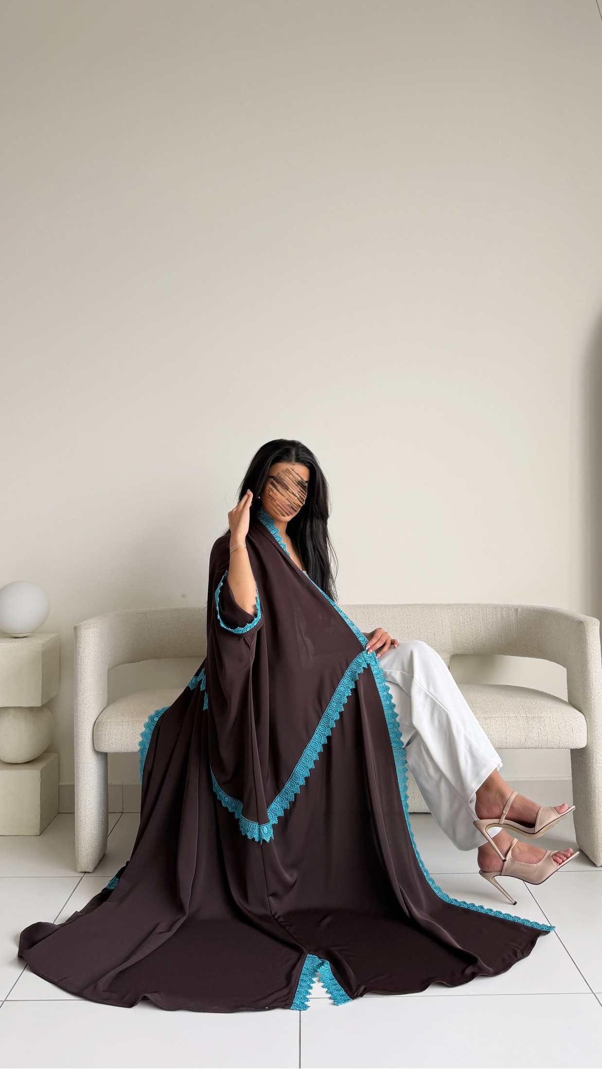 MW2161 - عبايه كريب مع اضافه كلفه مميزه وحصرية - Aya