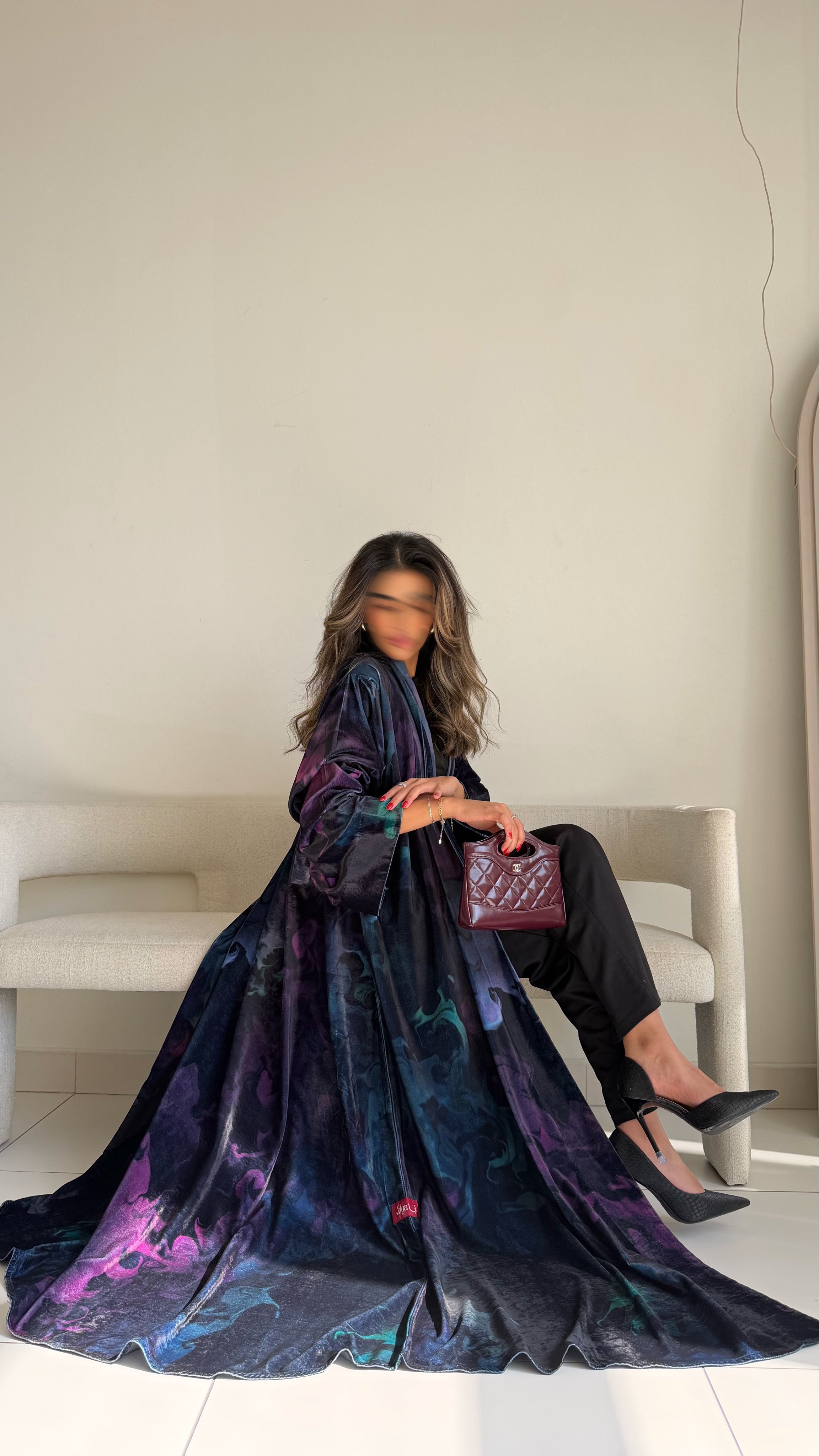 MWT616 - عباية مخمل طباعة - Aya