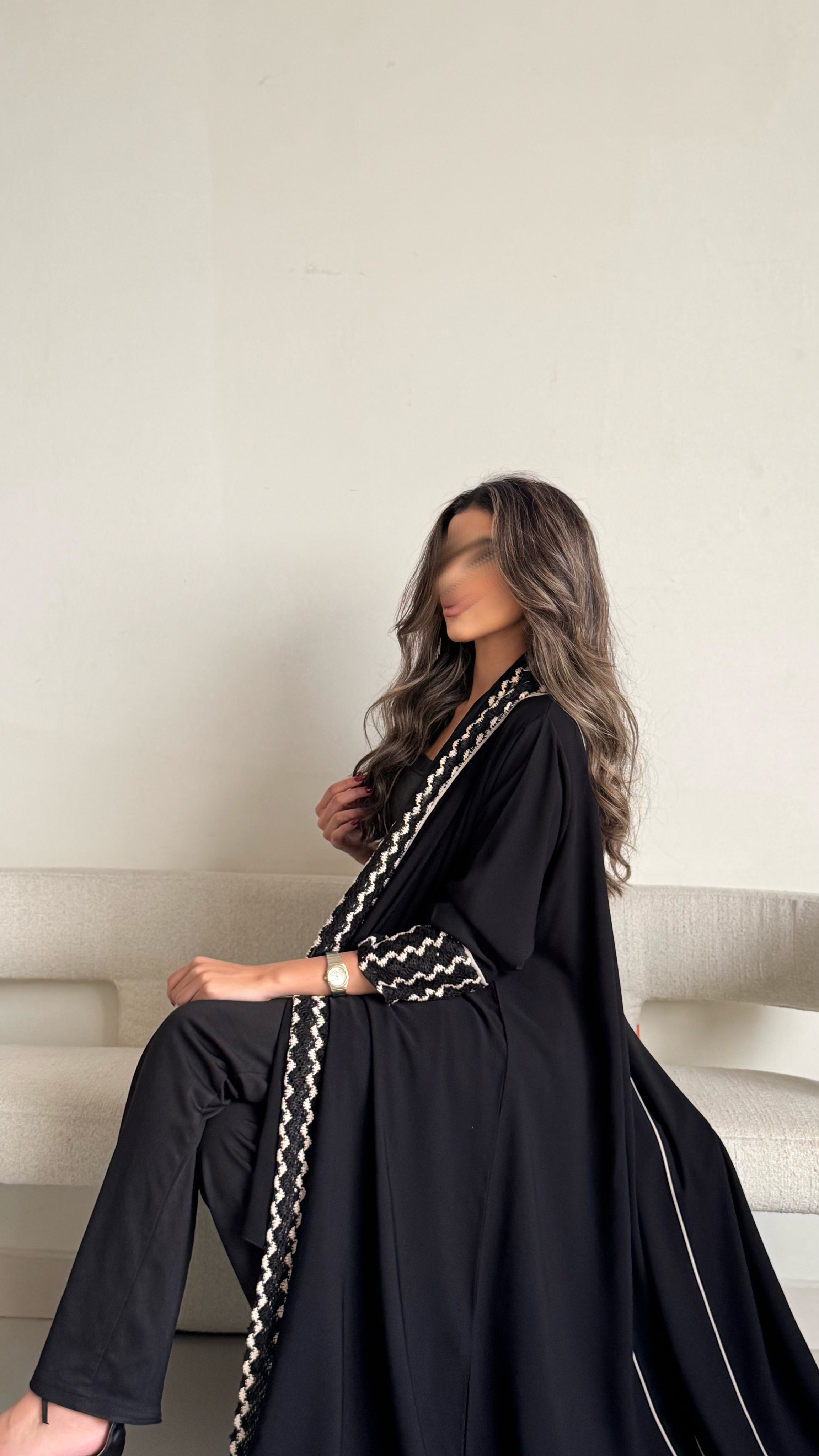MWT317 - عباية اسود دانتيل بيج واسود - Aya